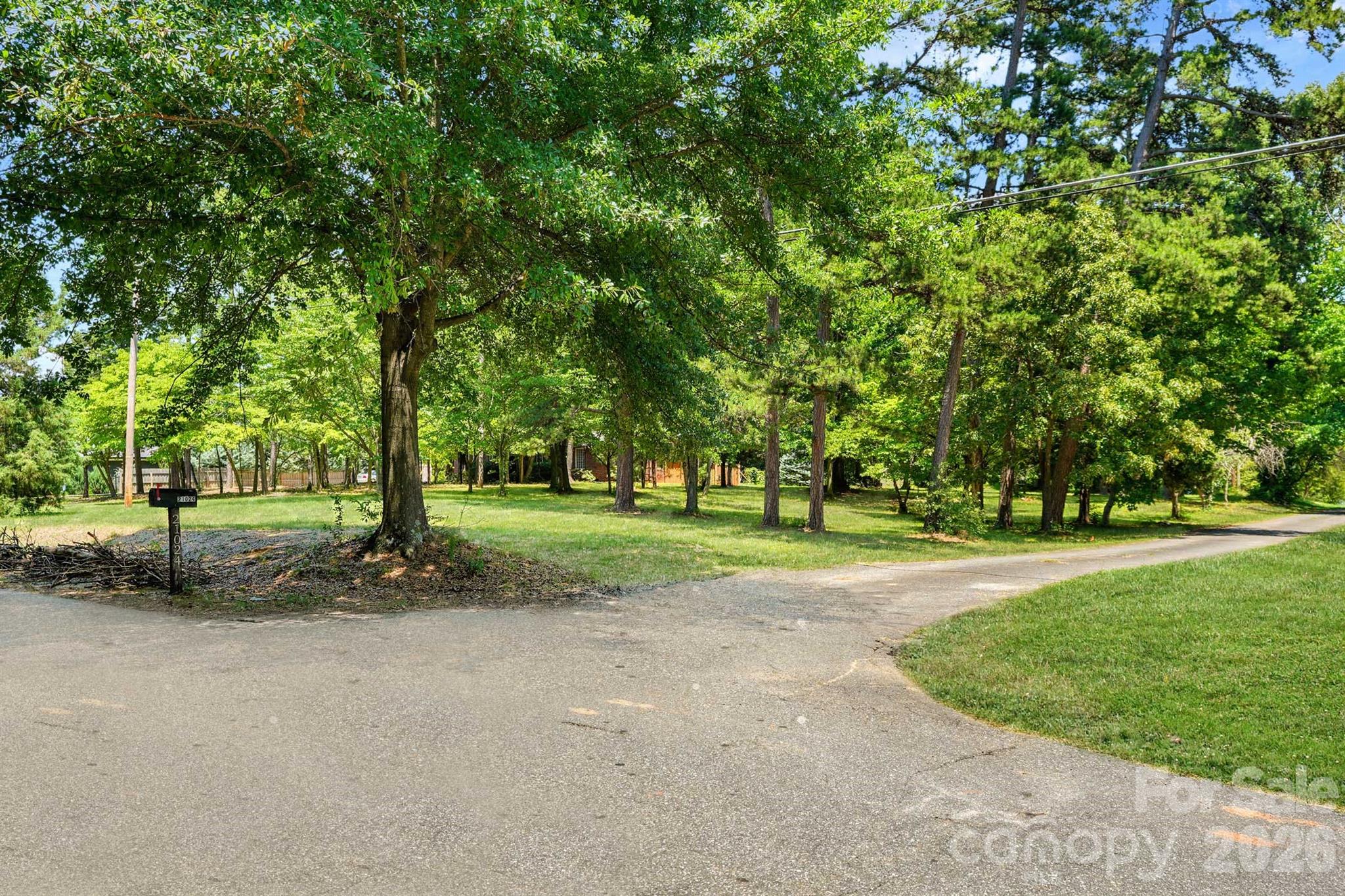 21024 Norman Shores Drive