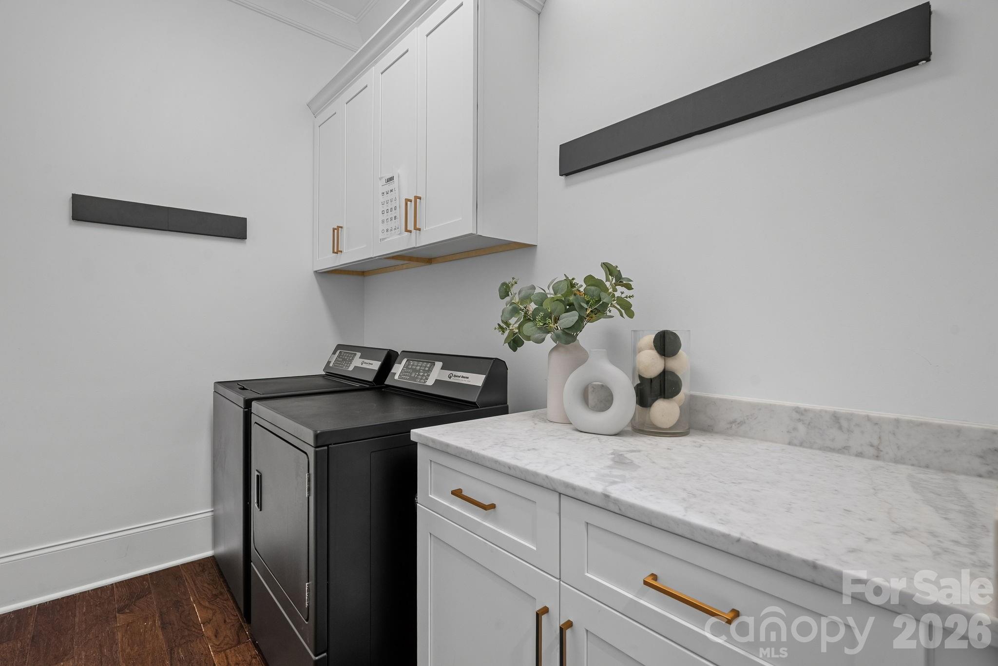 19608 Olde Spring Court