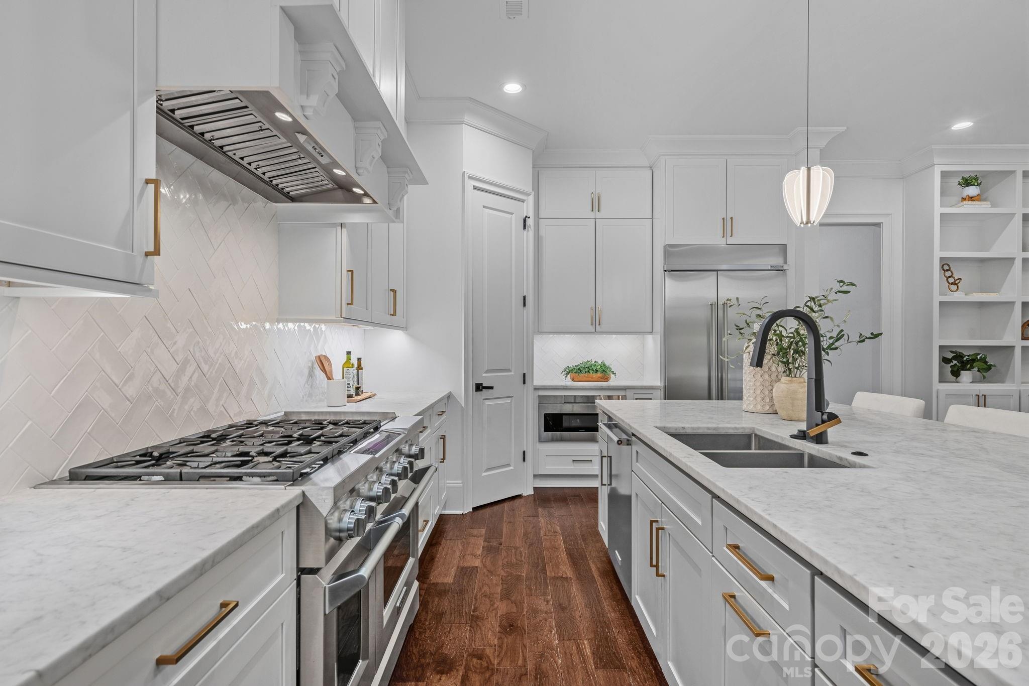 19608 Olde Spring Court