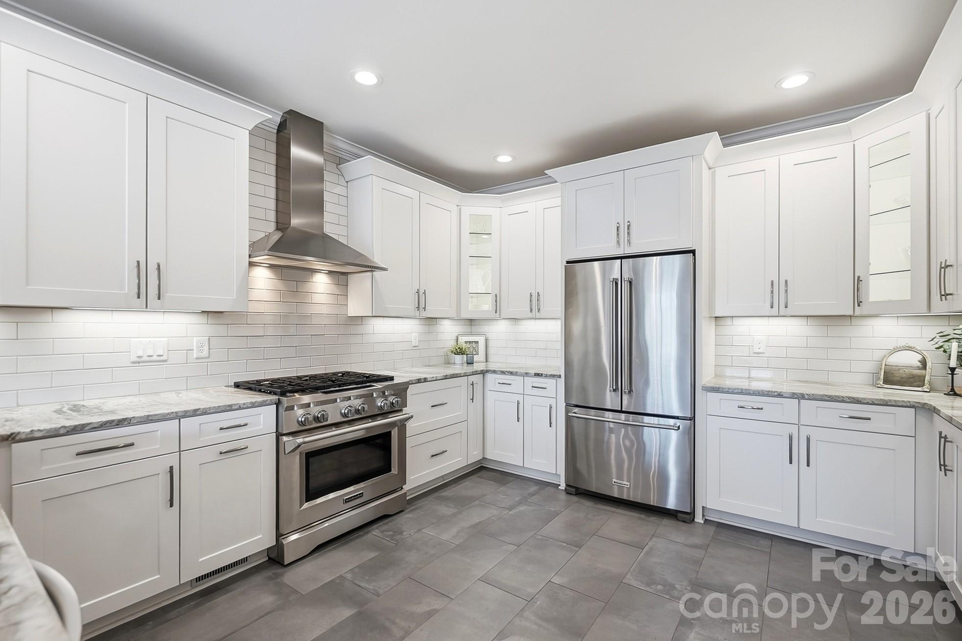 7310 Swansea Lane