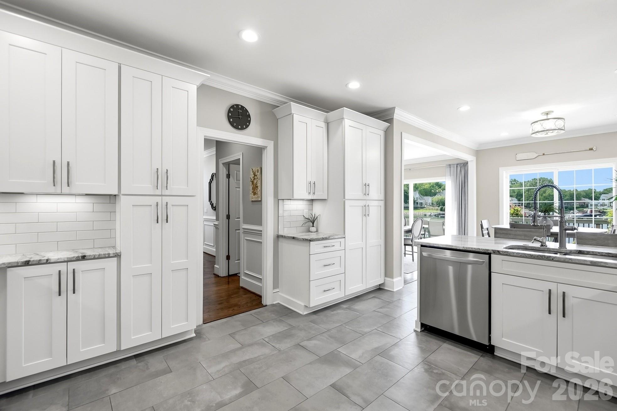 7310 Swansea Lane