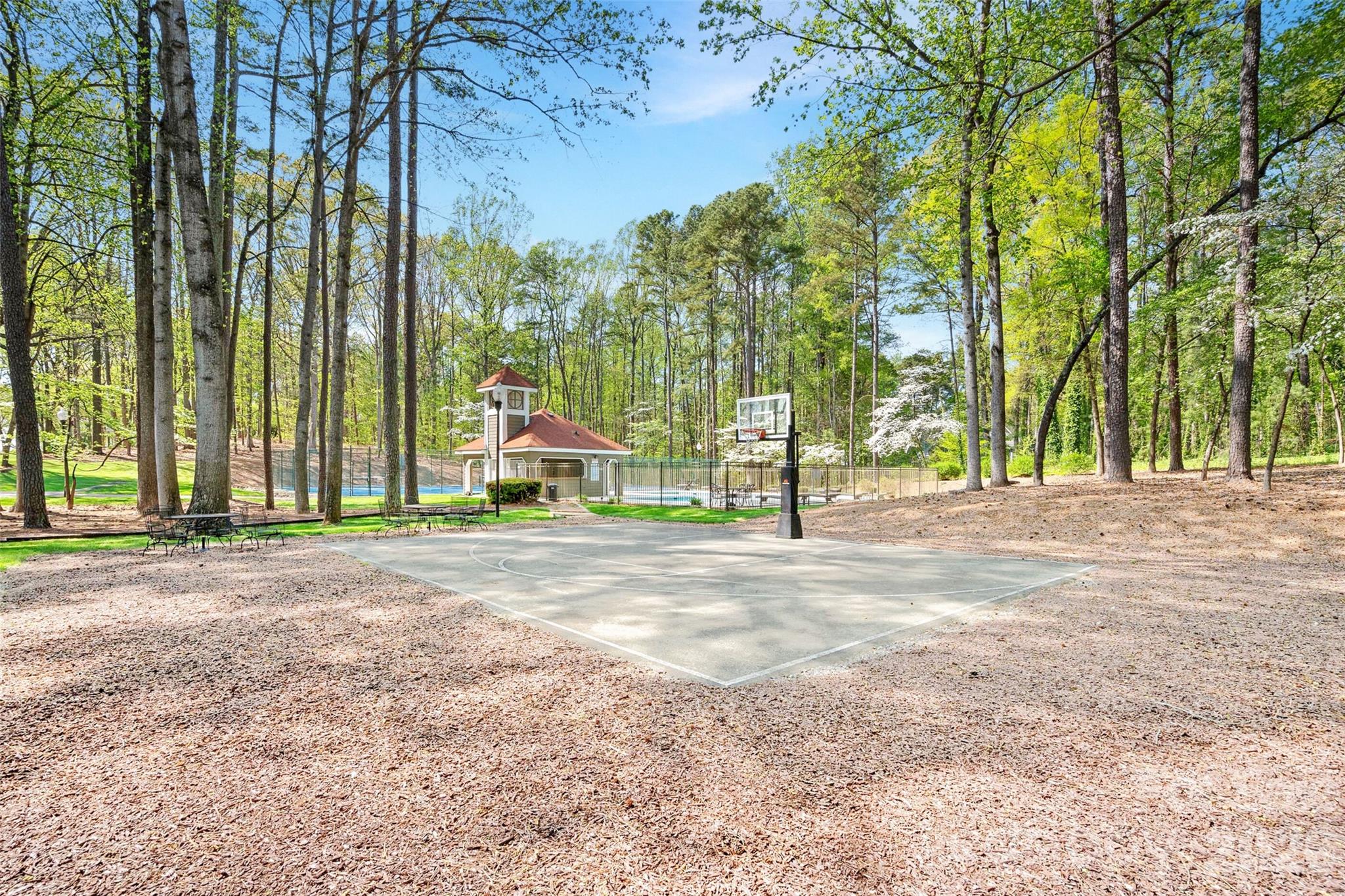 16109 N Point Road