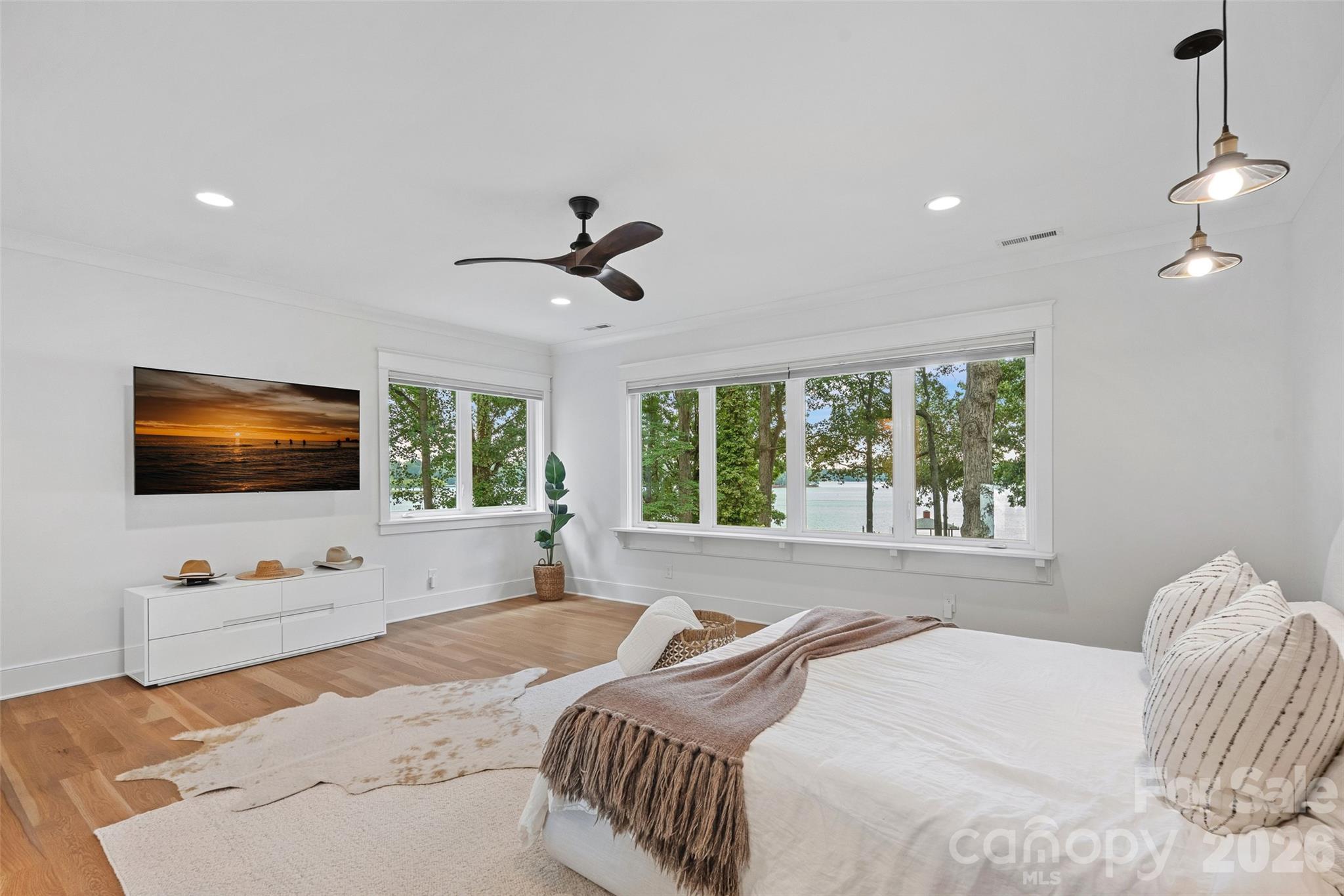 16109 N Point Road
