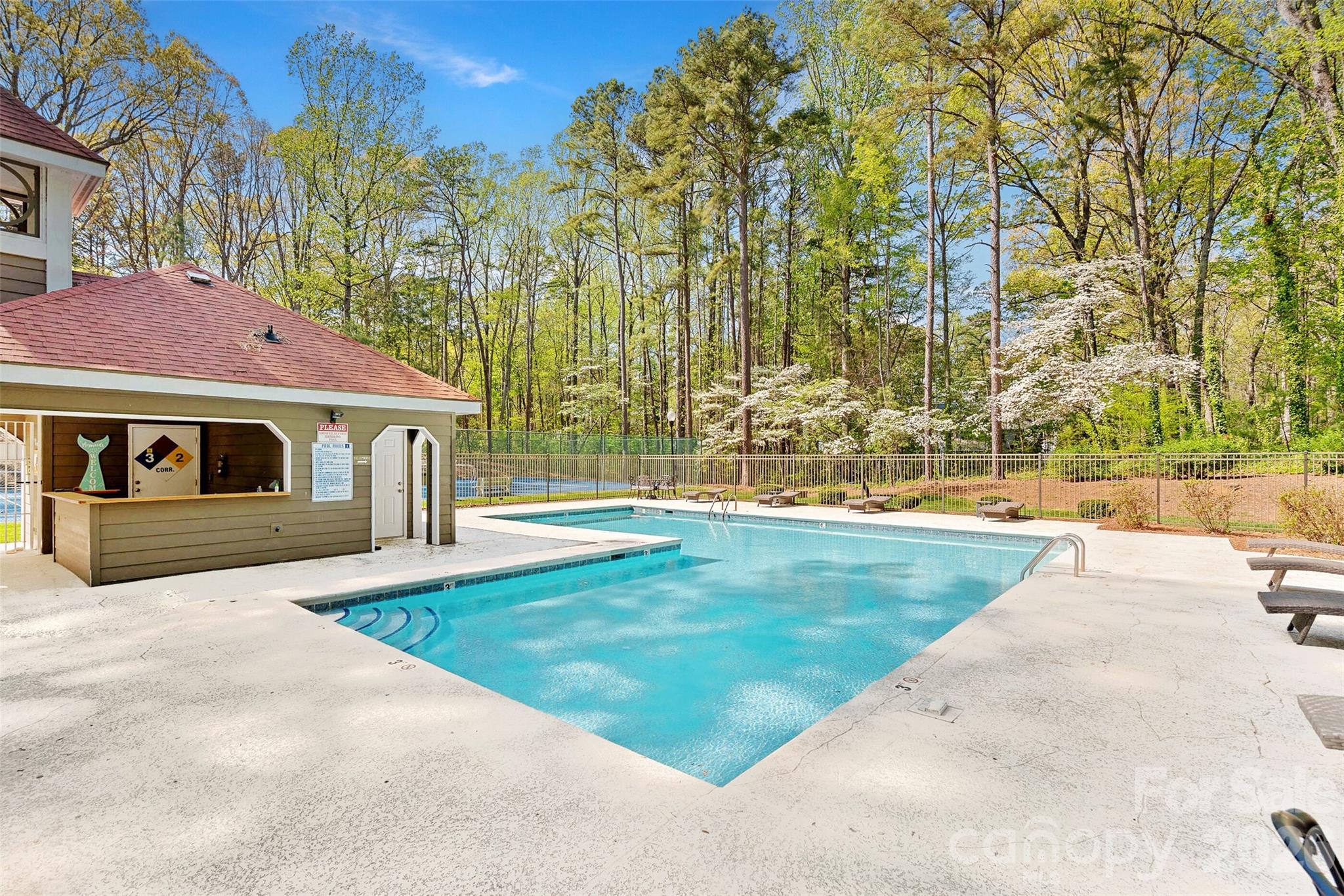 16109 N Point Road