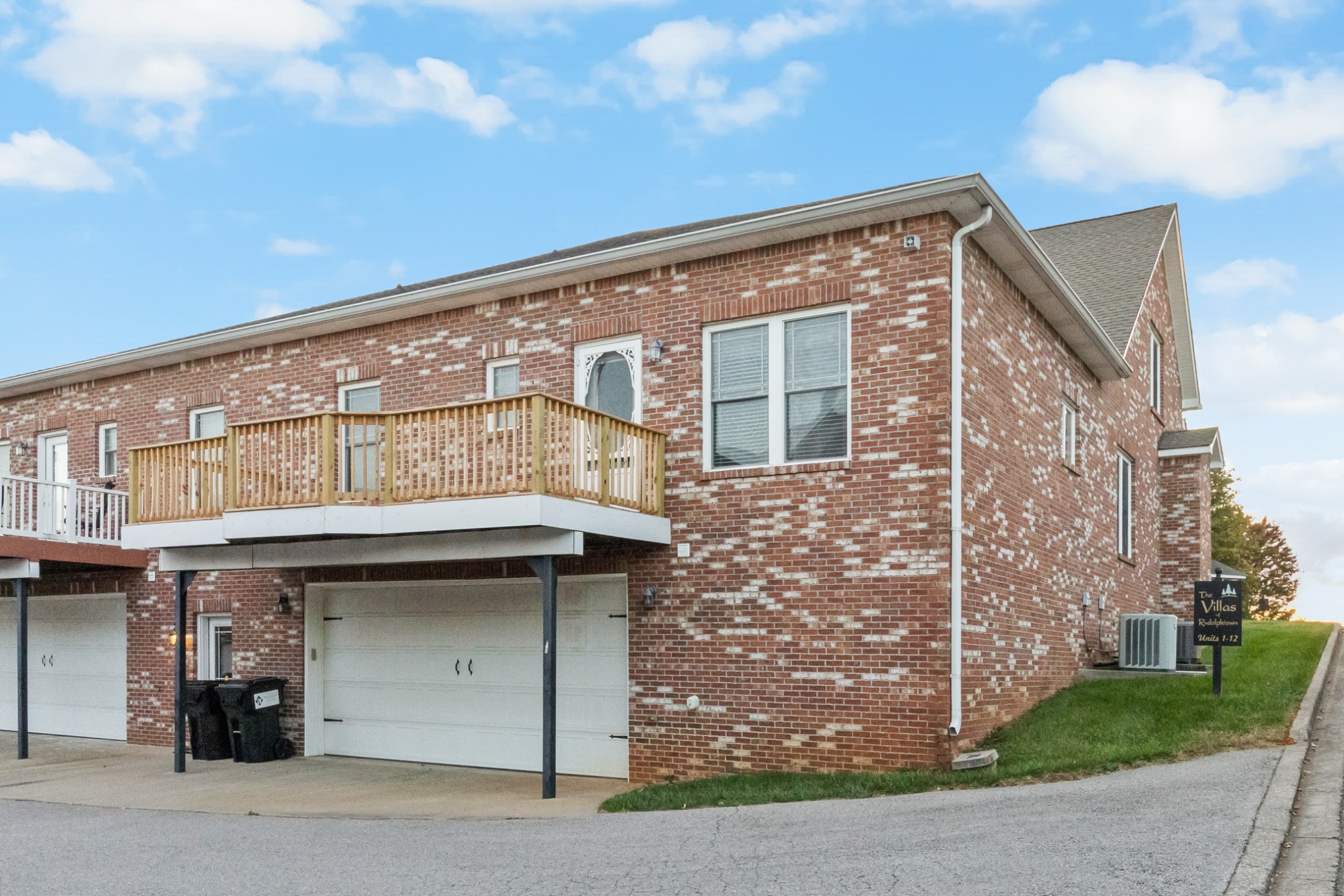 456 Pond Apple Rd Unit: 1