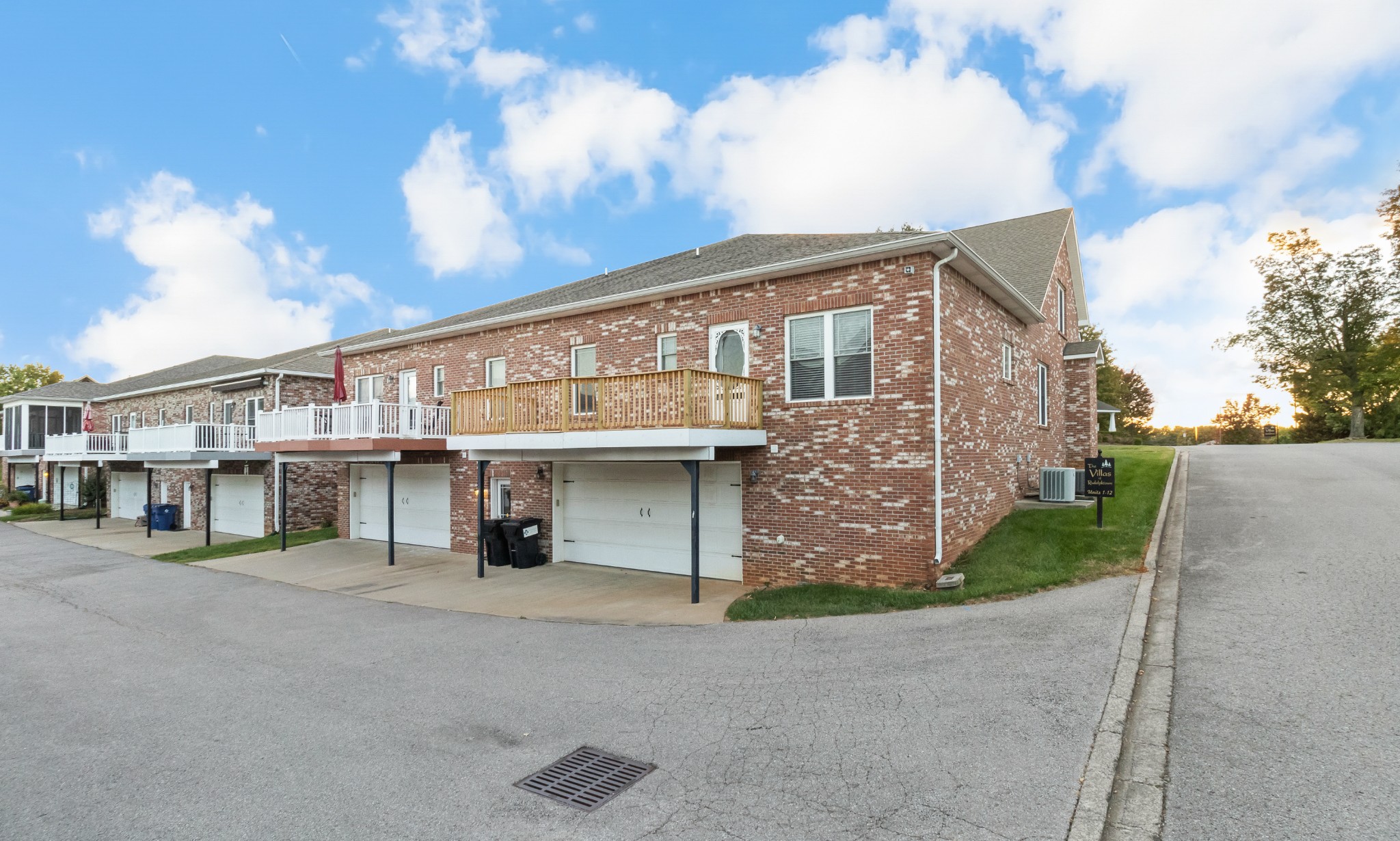 456 Pond Apple Rd Unit: 1