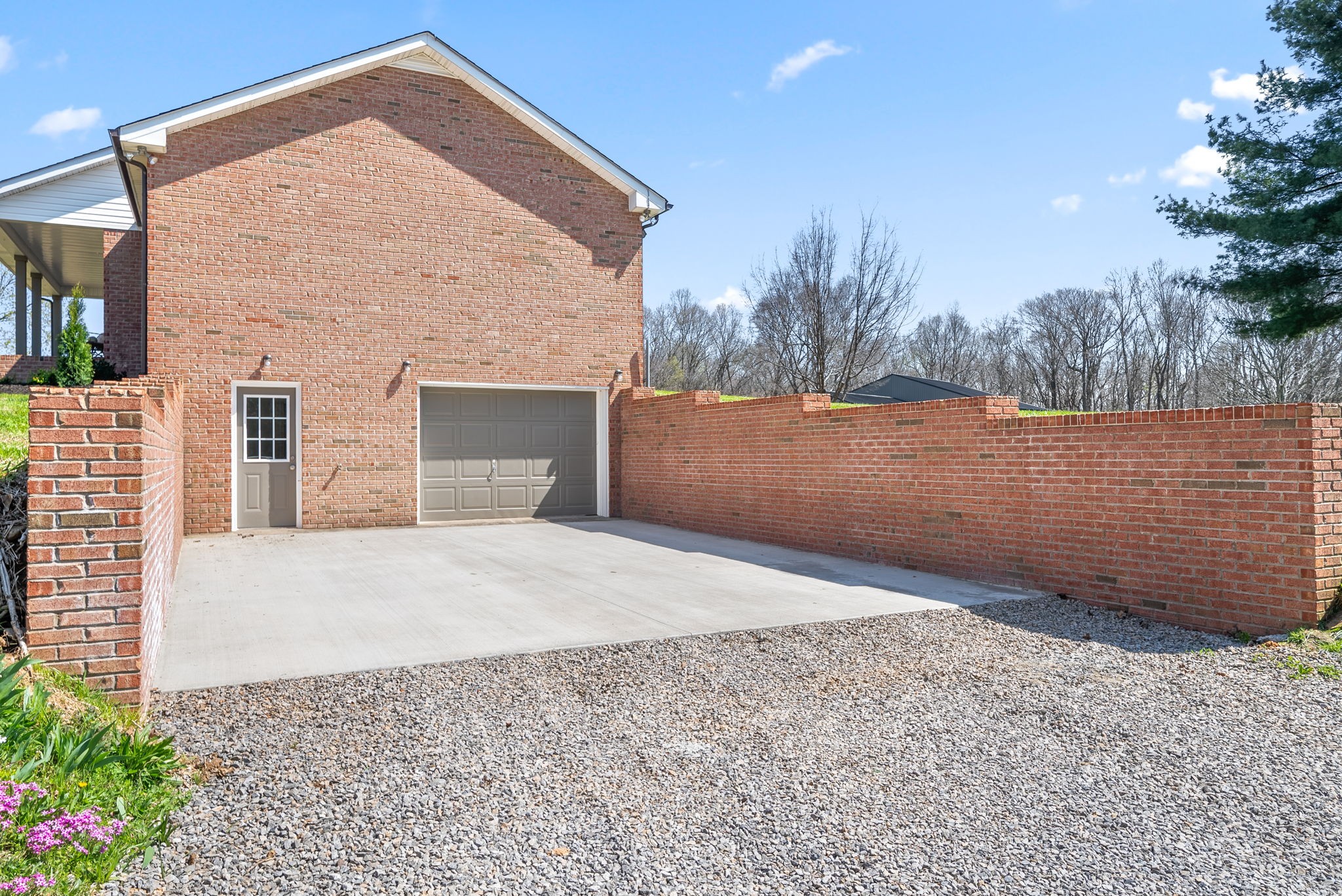 2288 Johnson Rd