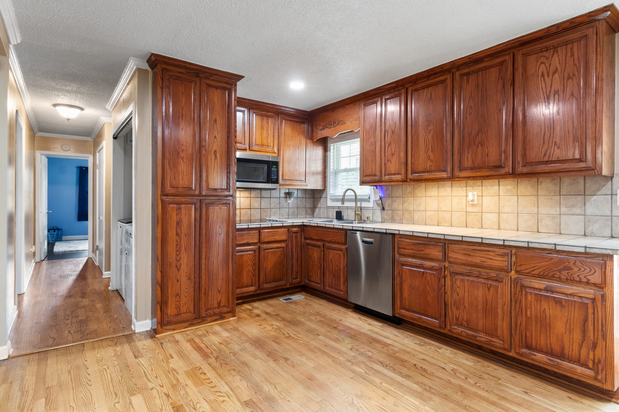 512 Caskey Dr