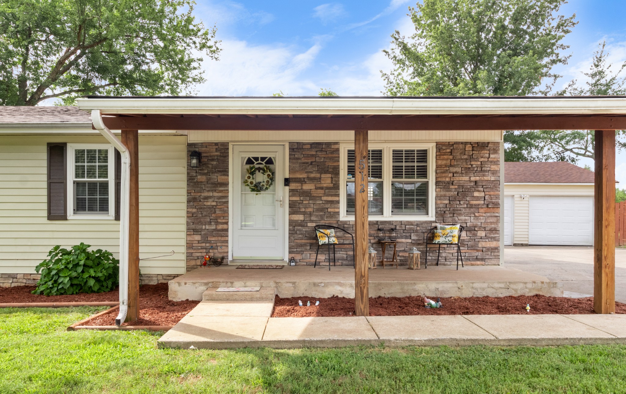 512 Caskey Dr