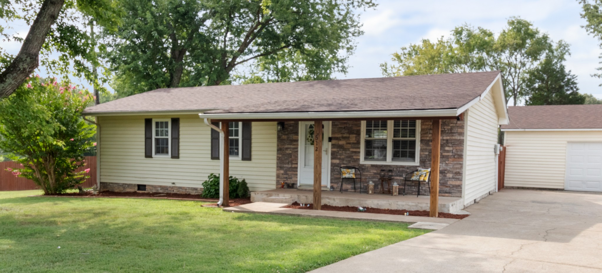 512 Caskey Dr
