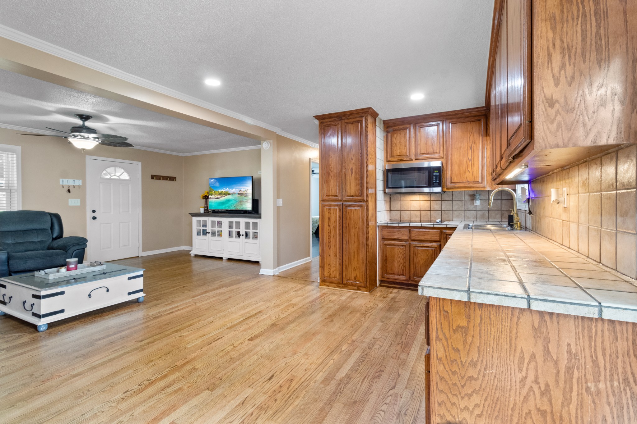 512 Caskey Dr
