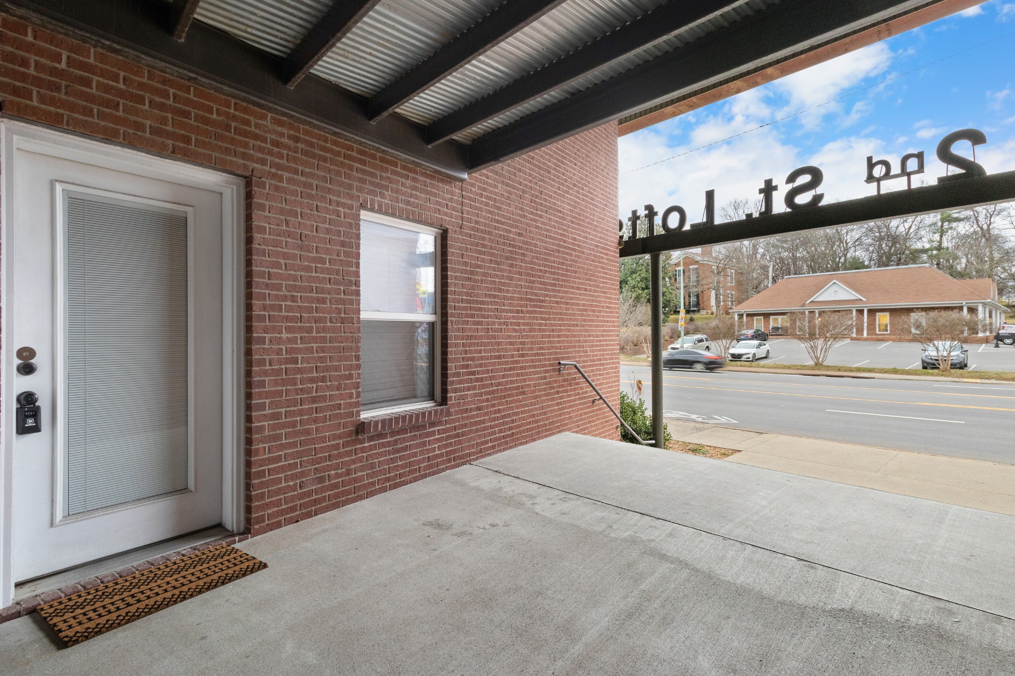 540 N 2nd St Unit: 207