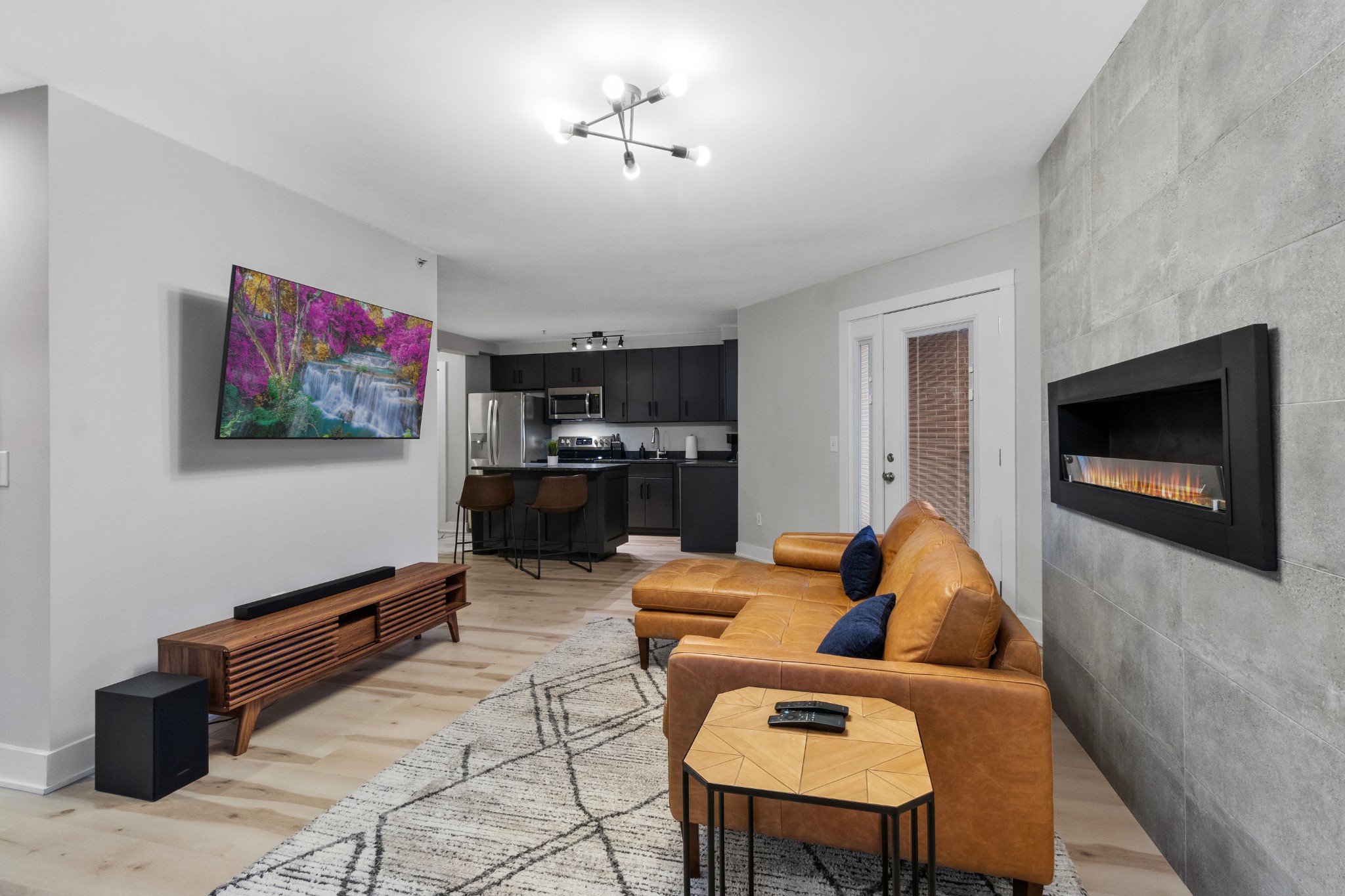 540 N 2nd St Unit: 207
