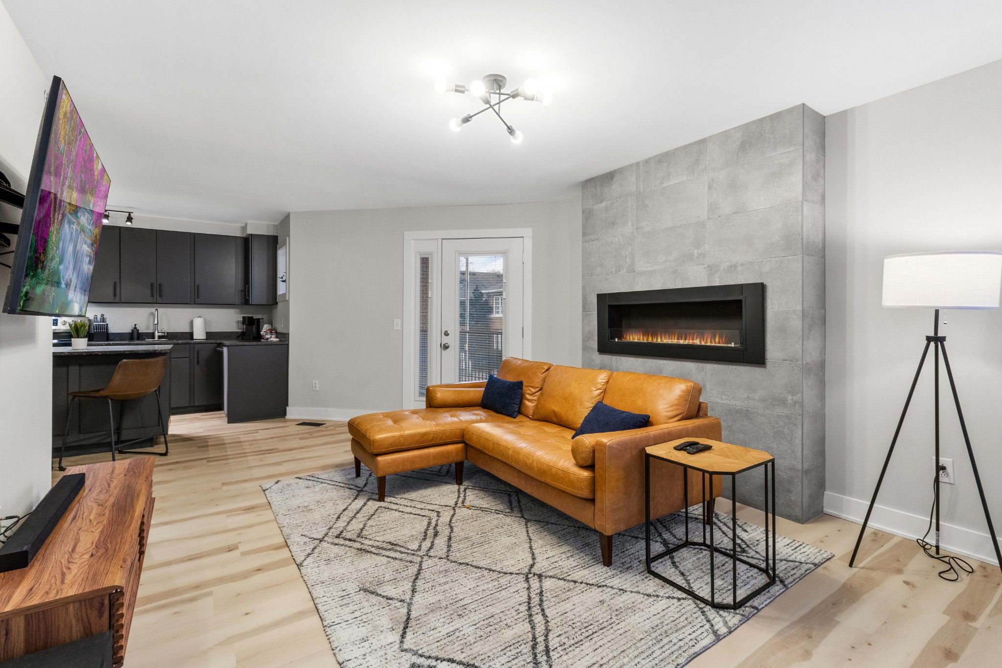 540 N 2nd St Unit: 207