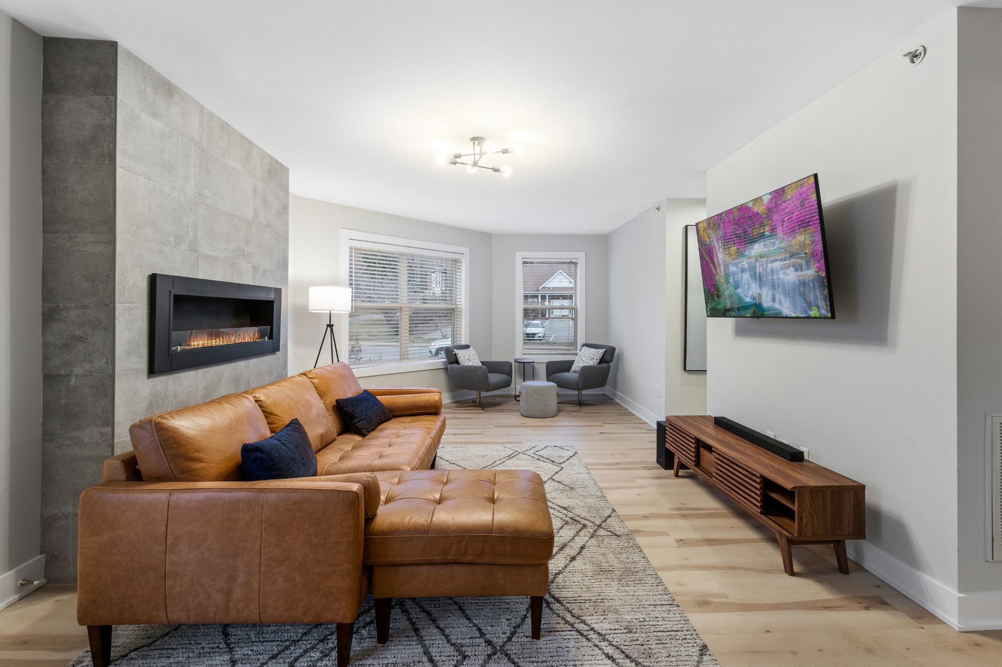 540 N 2nd St Unit: 207