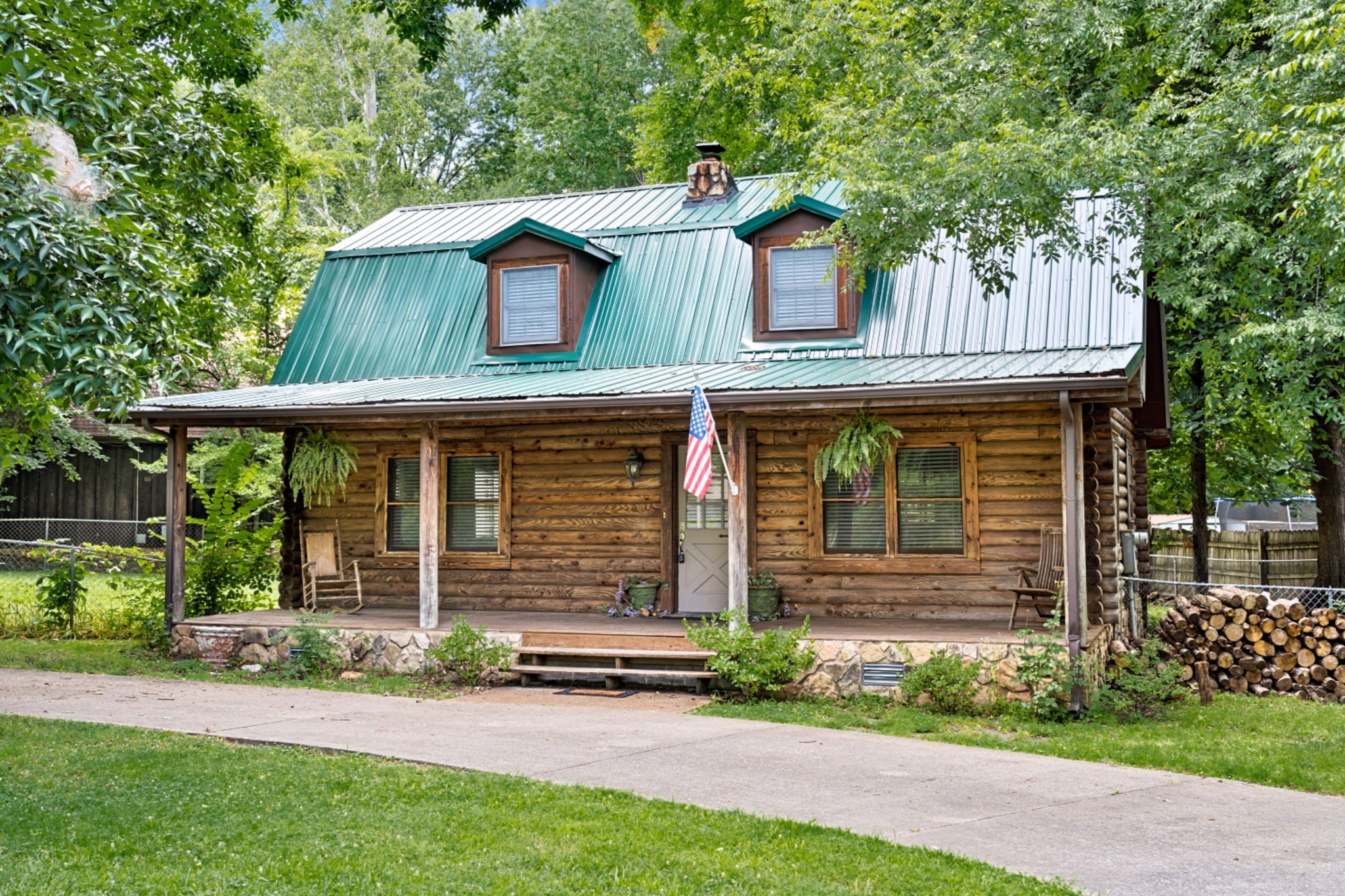 560 Buckeye Ln