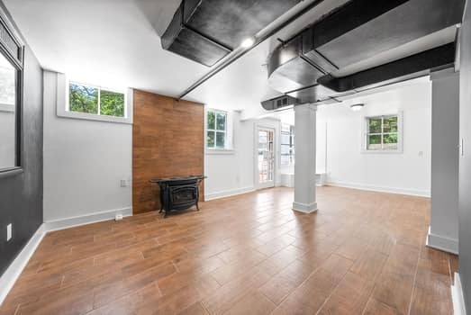 365 Hickory Grove Blvd