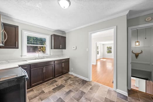 365 Hickory Grove Blvd