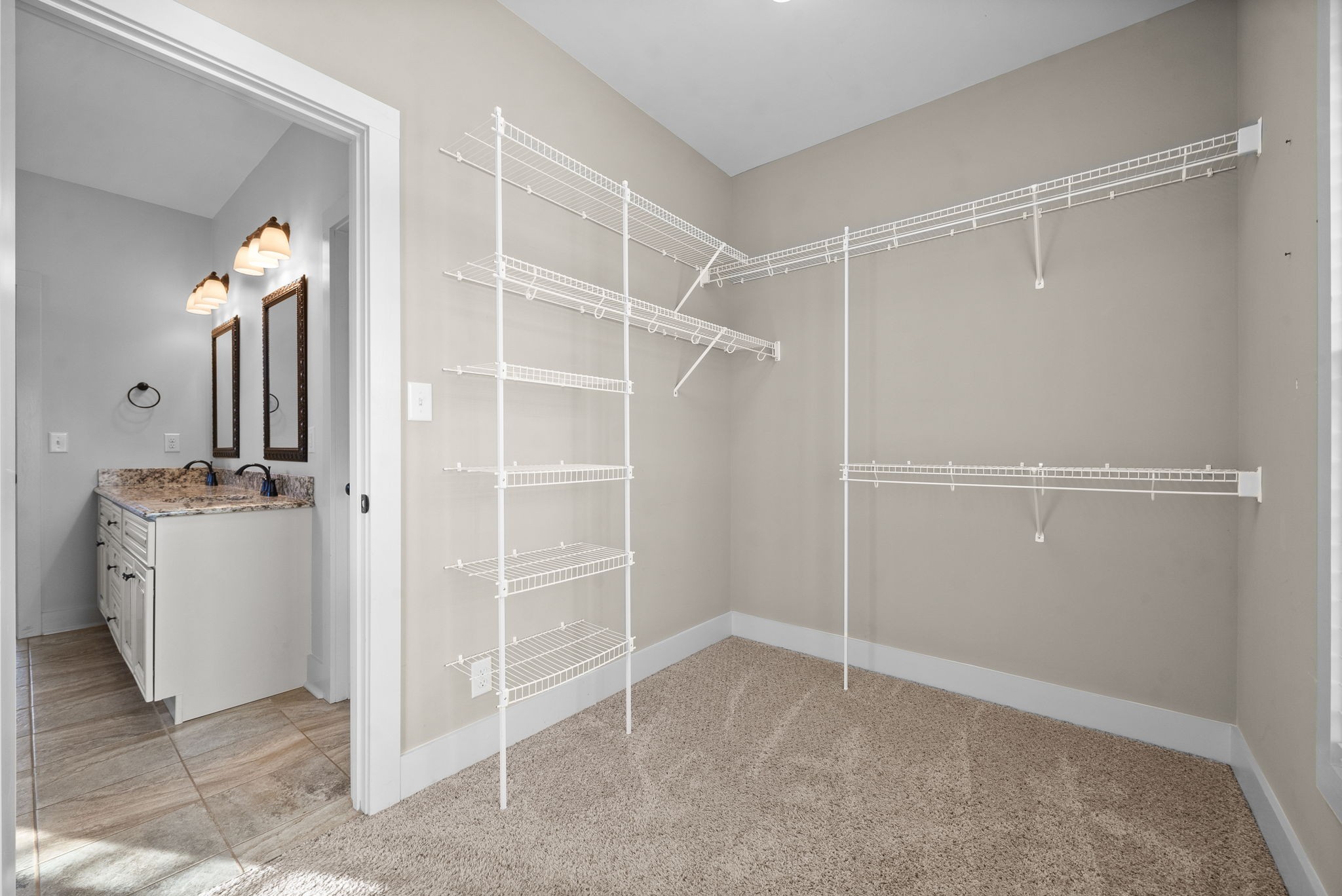 1009 Felts Dr