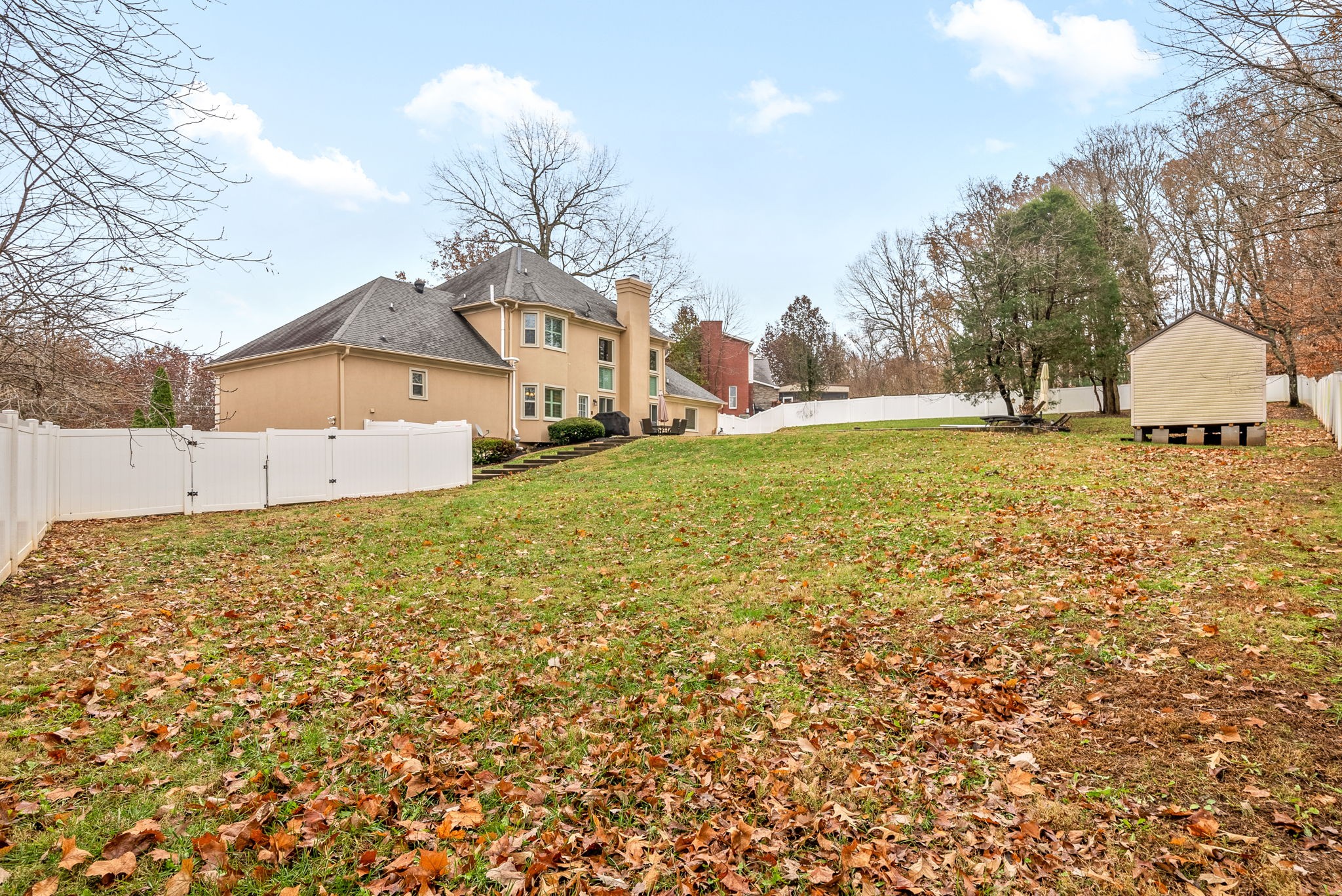 2706 Wakefield Dr