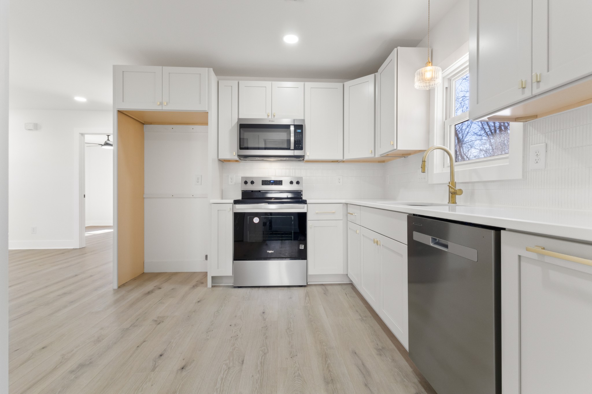 18 Proctor Dr