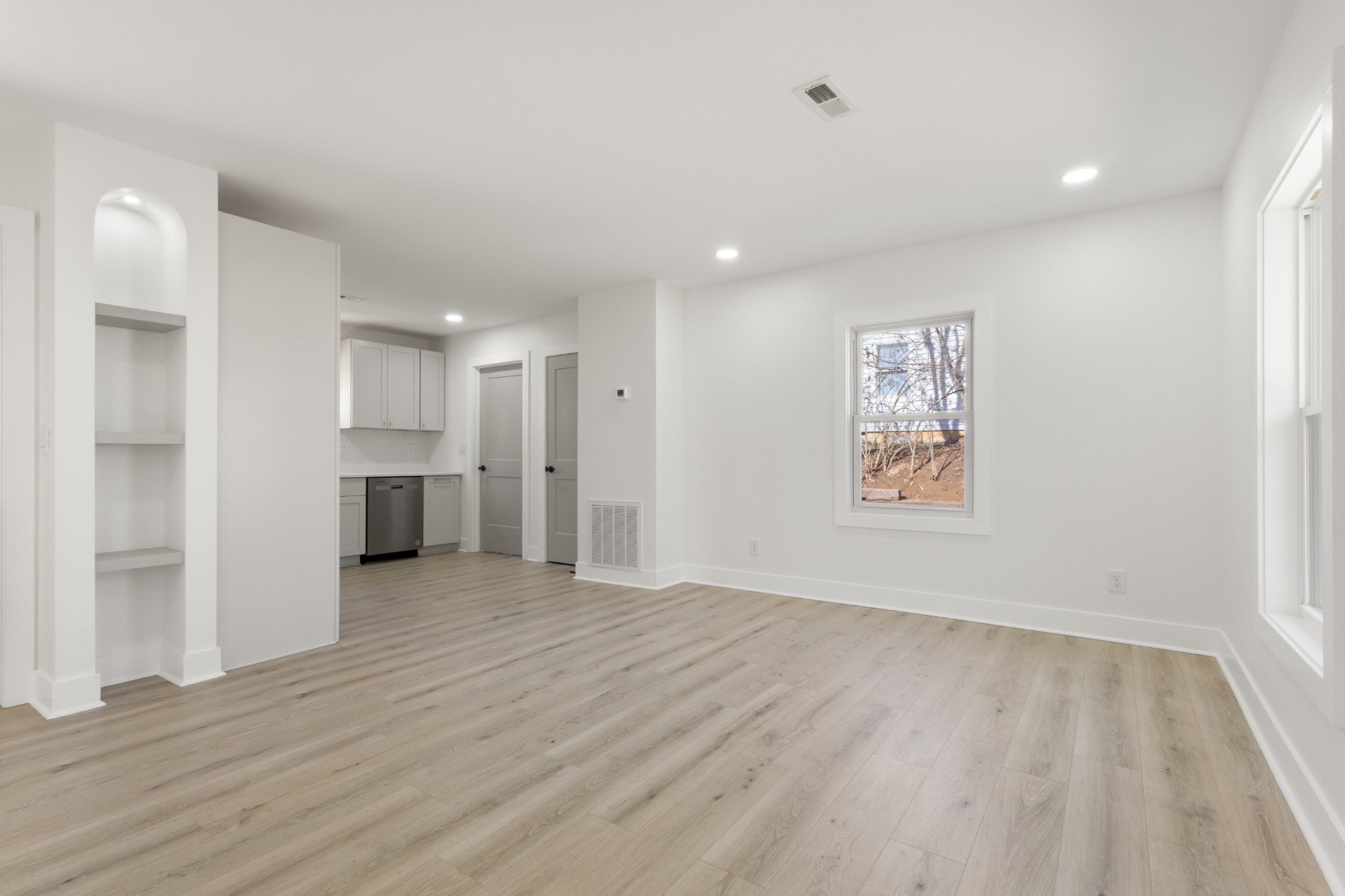 18 Proctor Dr