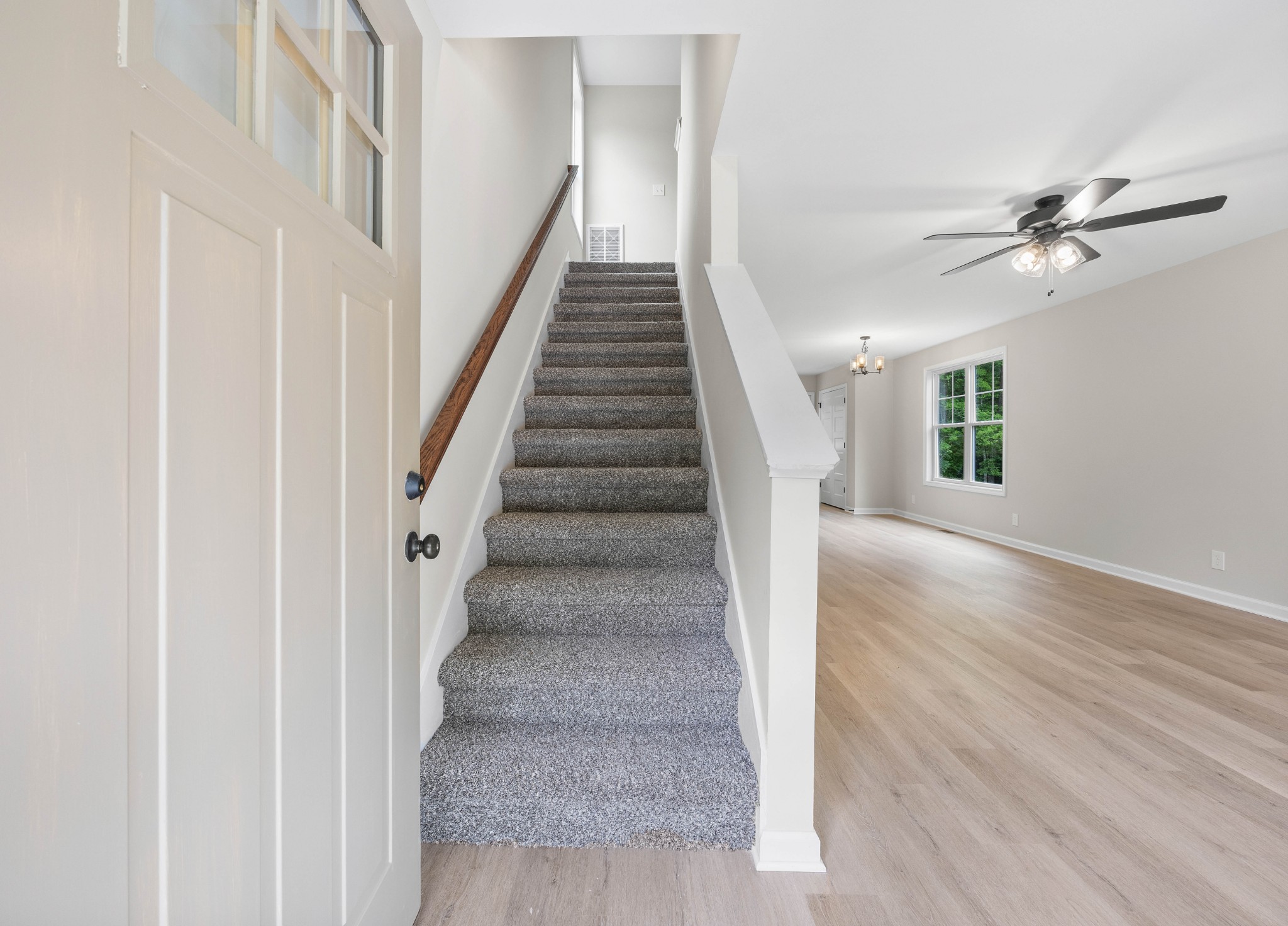 166 Oak St