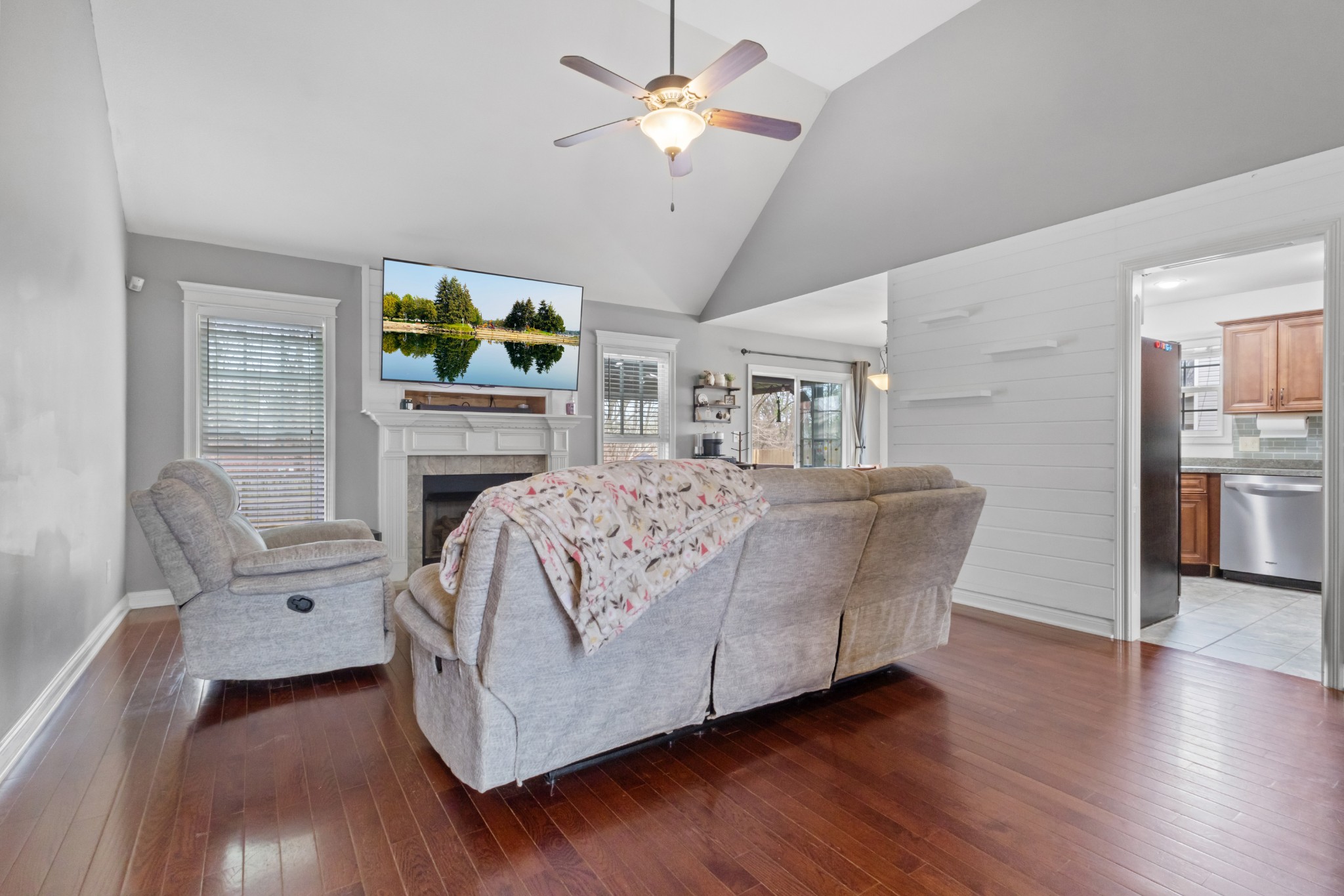 1755 Cabana Dr