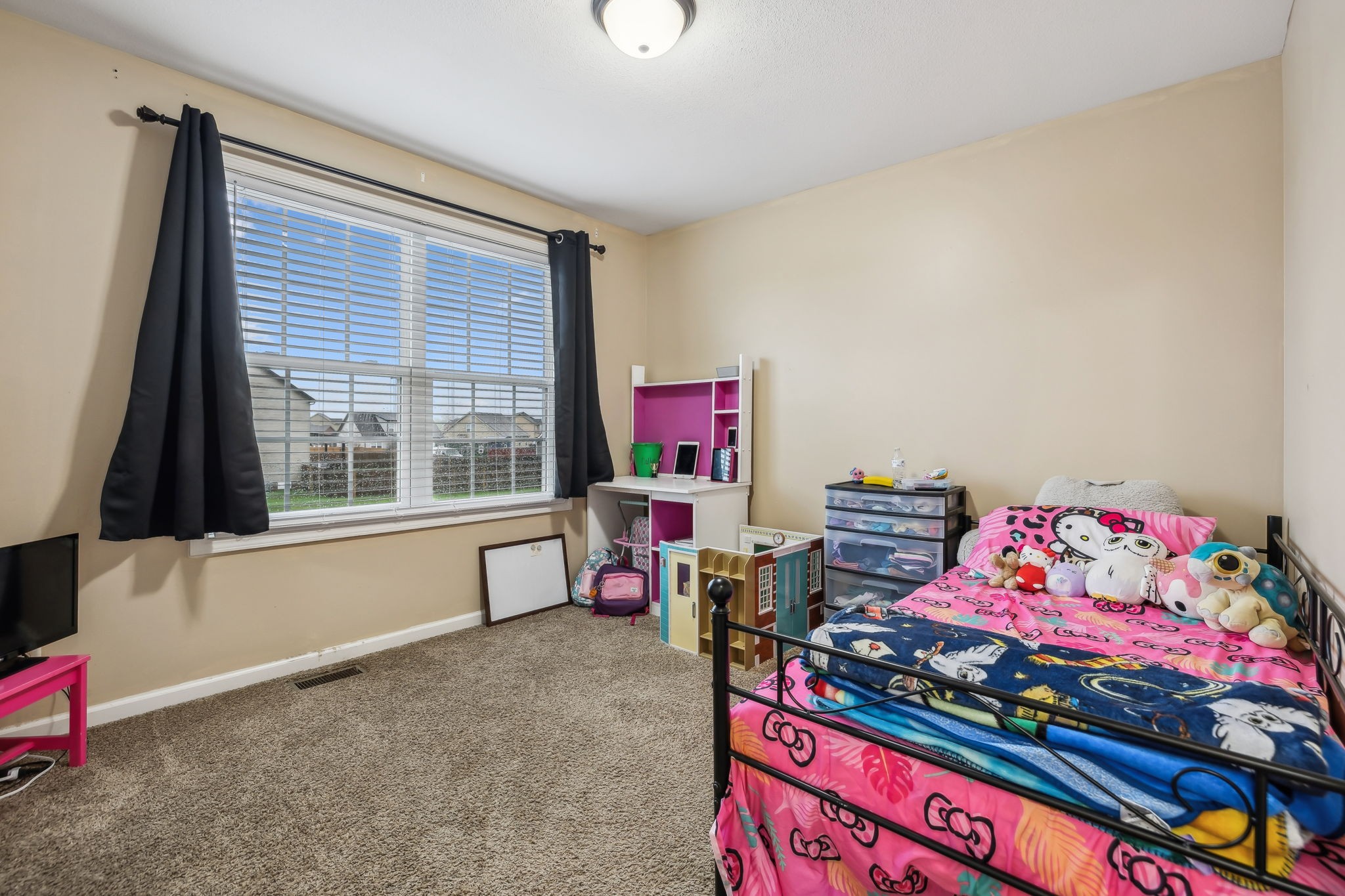 777 Banister Dr