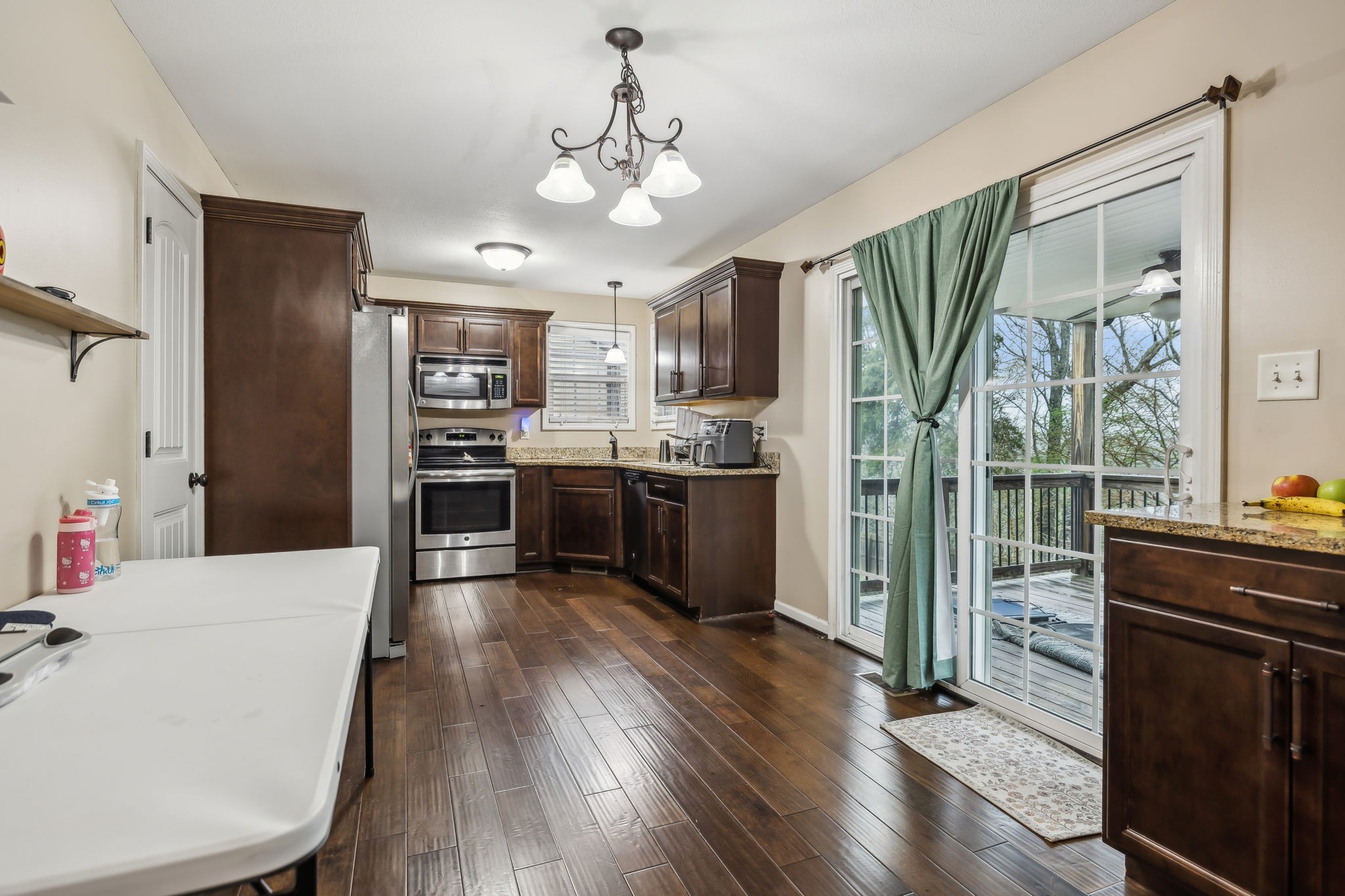 777 Banister Dr