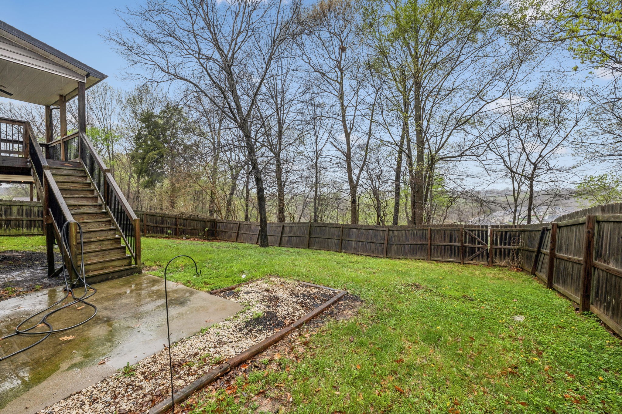 777 Banister Dr