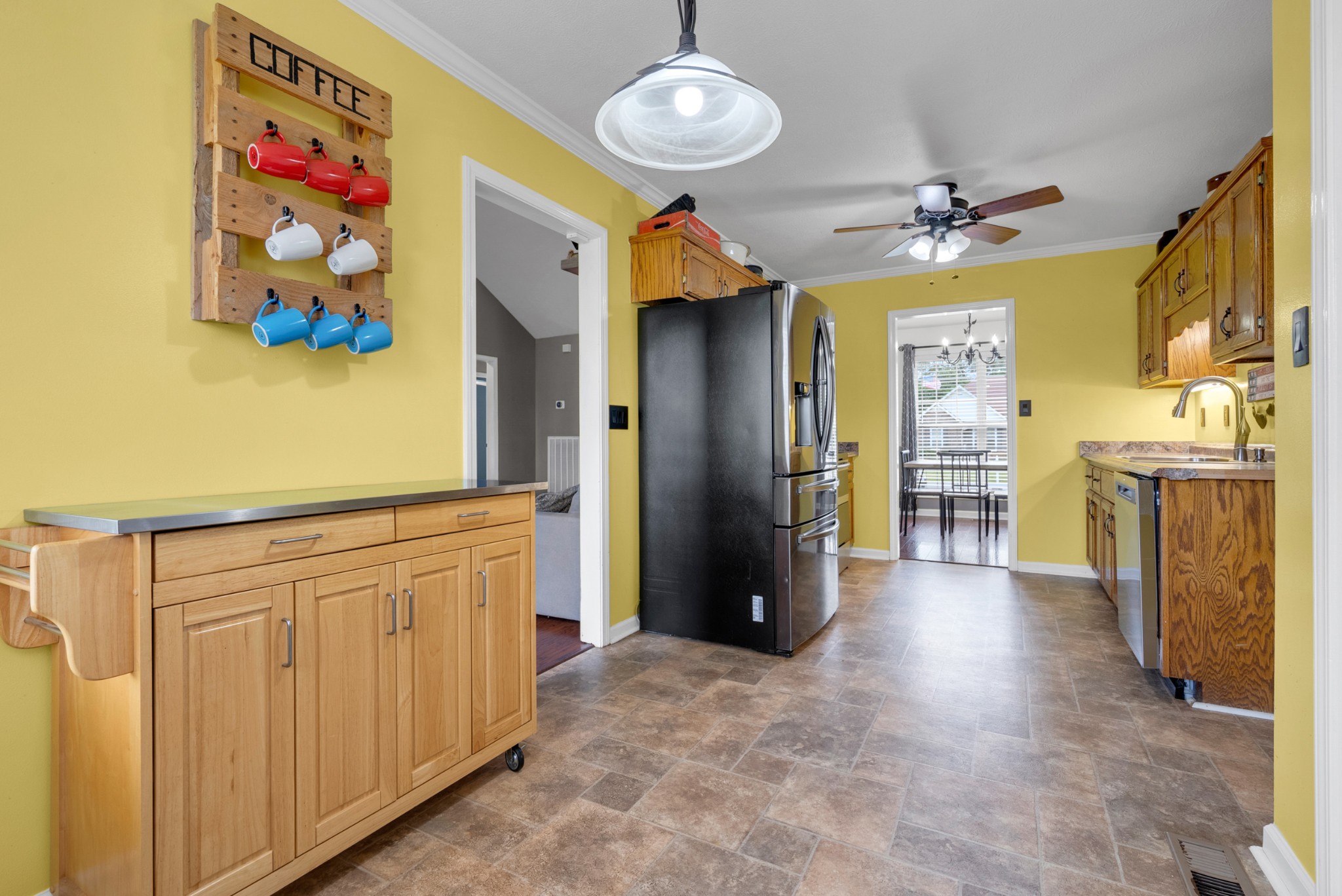 788 Gardendale Ln