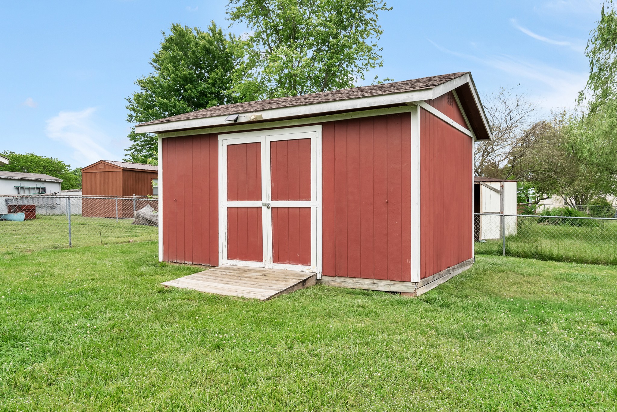 788 Gardendale Ln