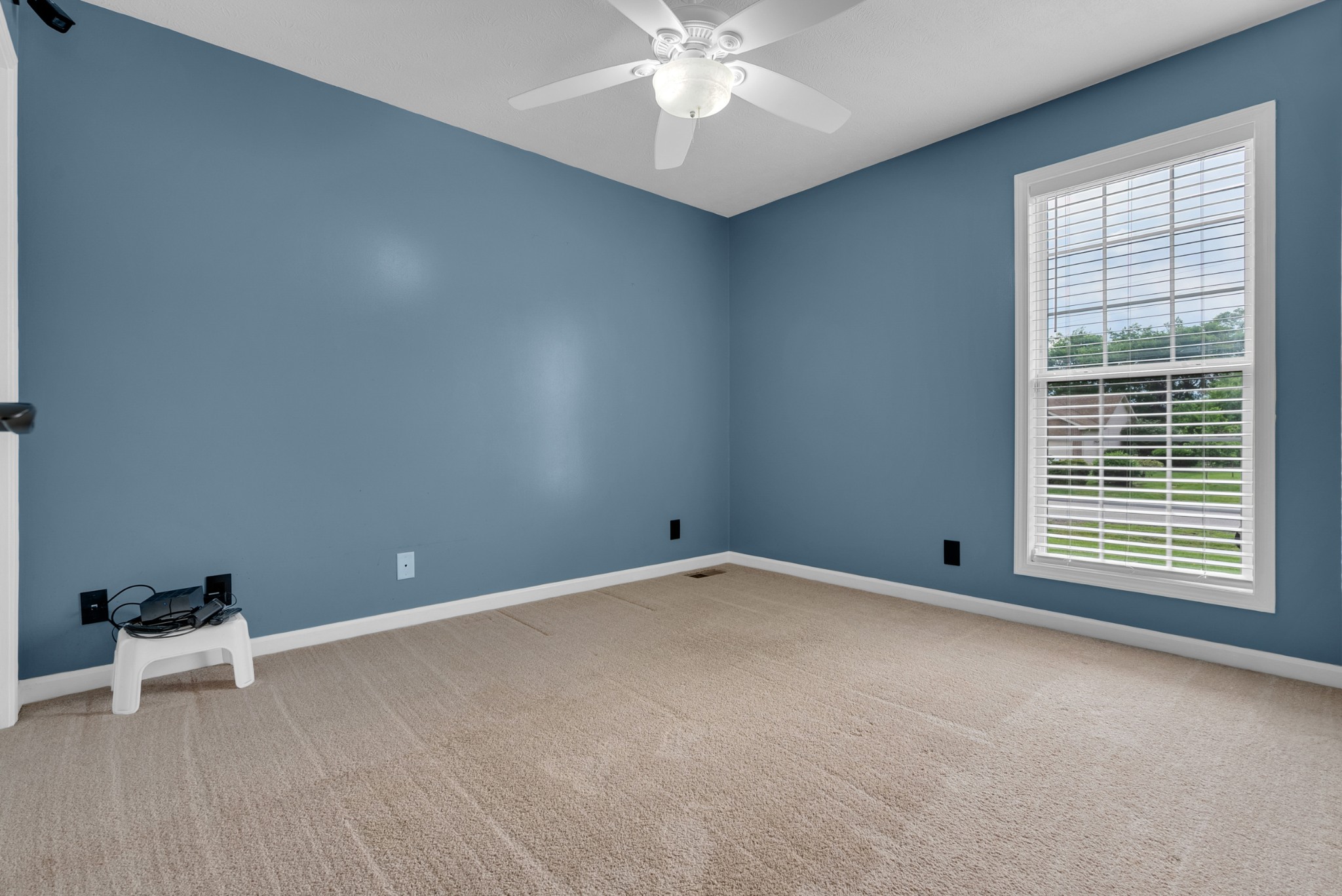 788 Gardendale Ln