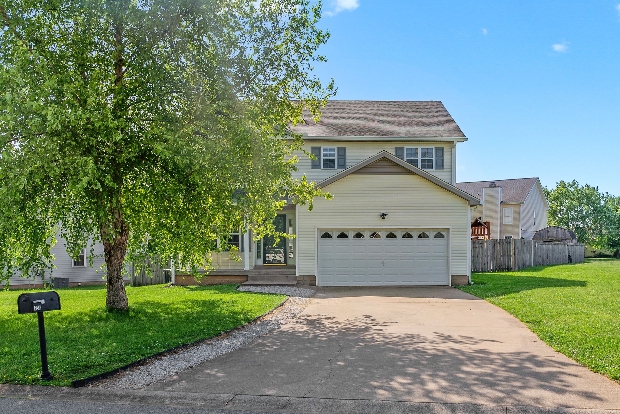 938 Commission Dr