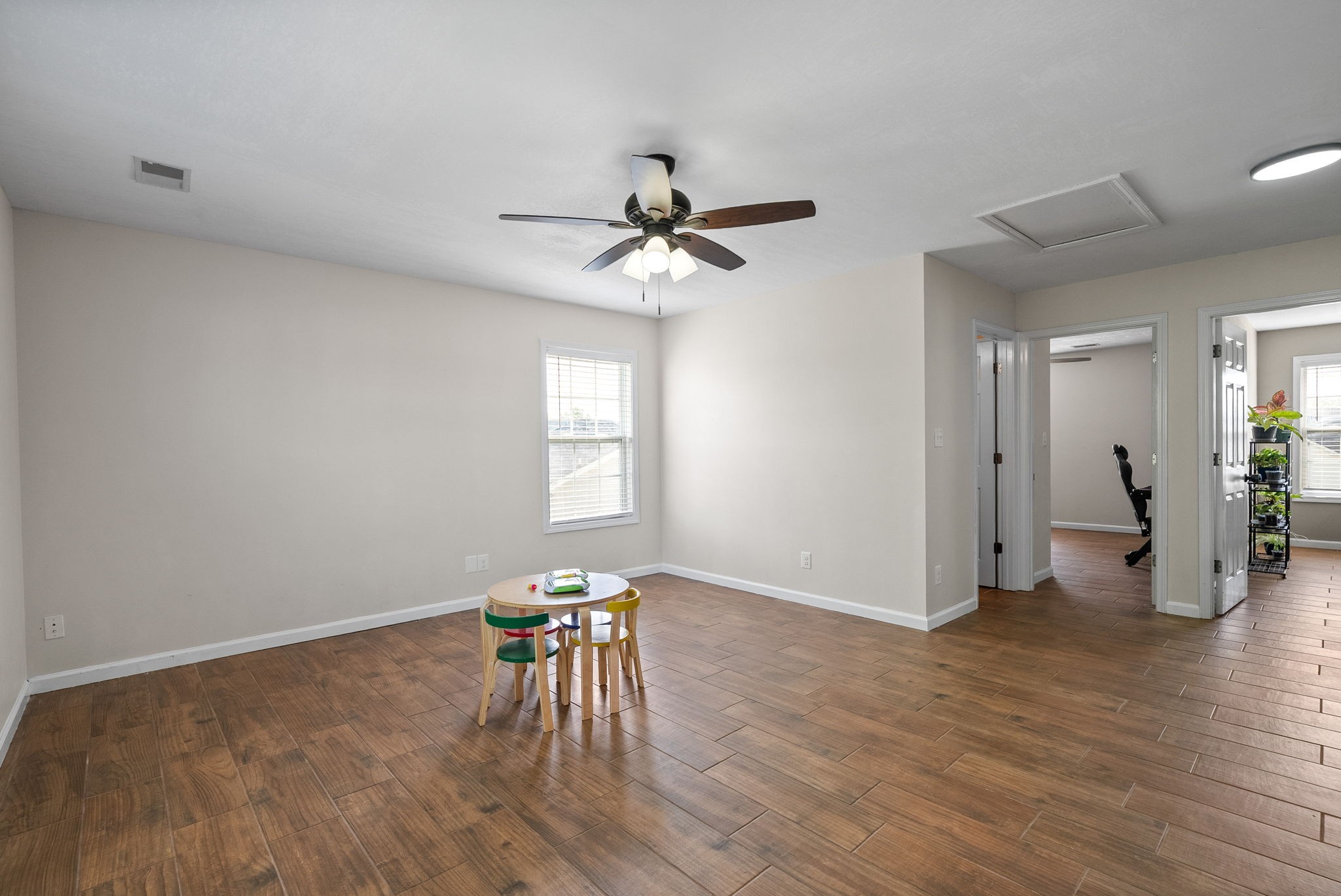 938 Commission Dr