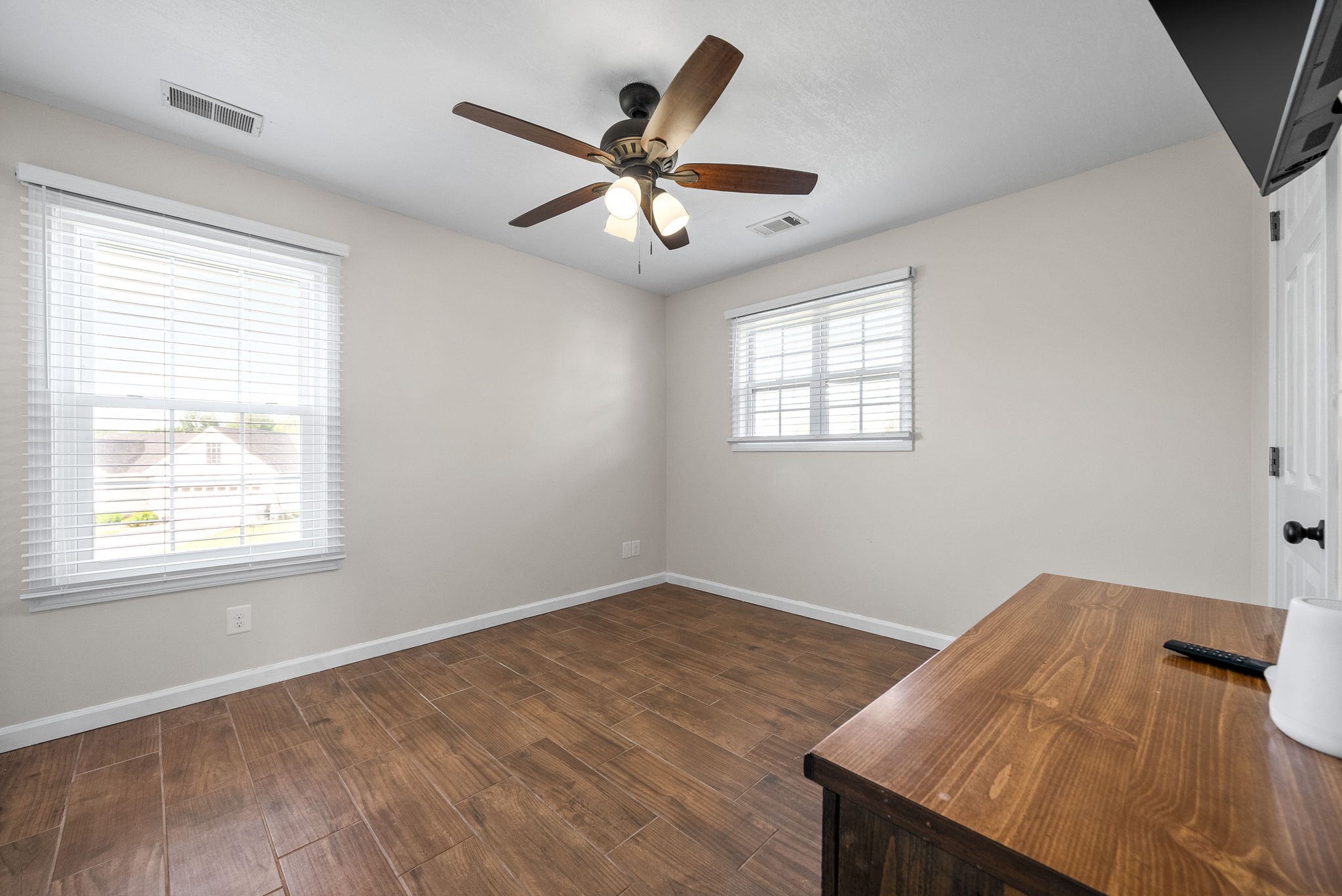 938 Commission Dr