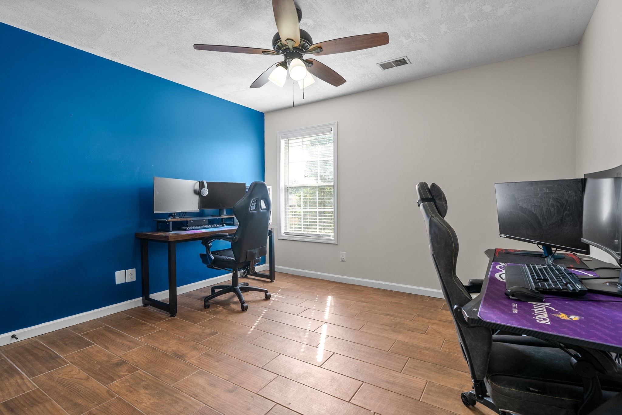 938 Commission Dr