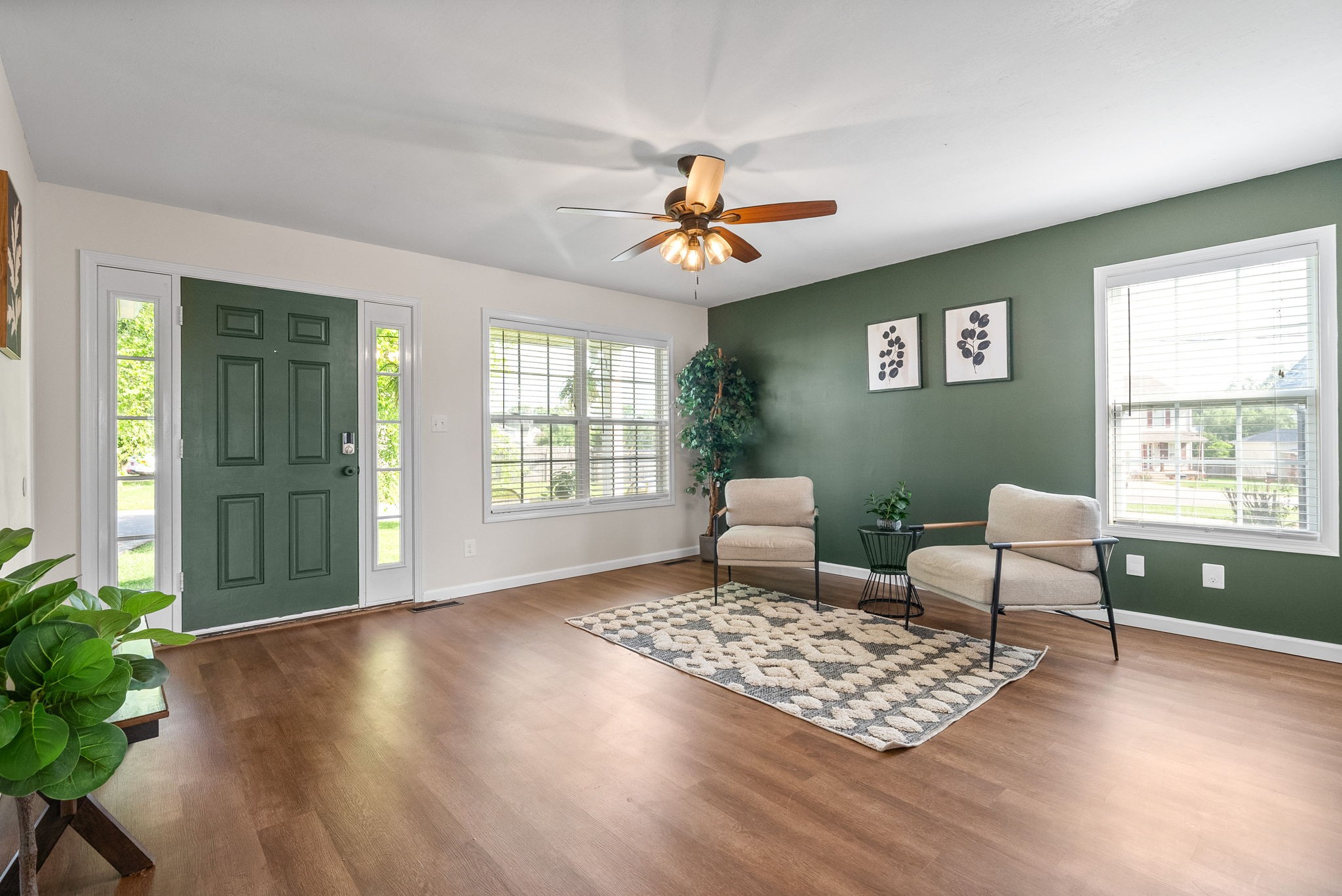 938 Commission Dr