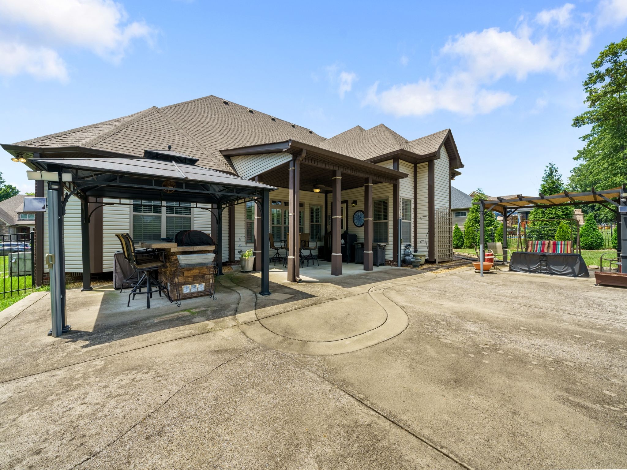 2955 Prince Dr