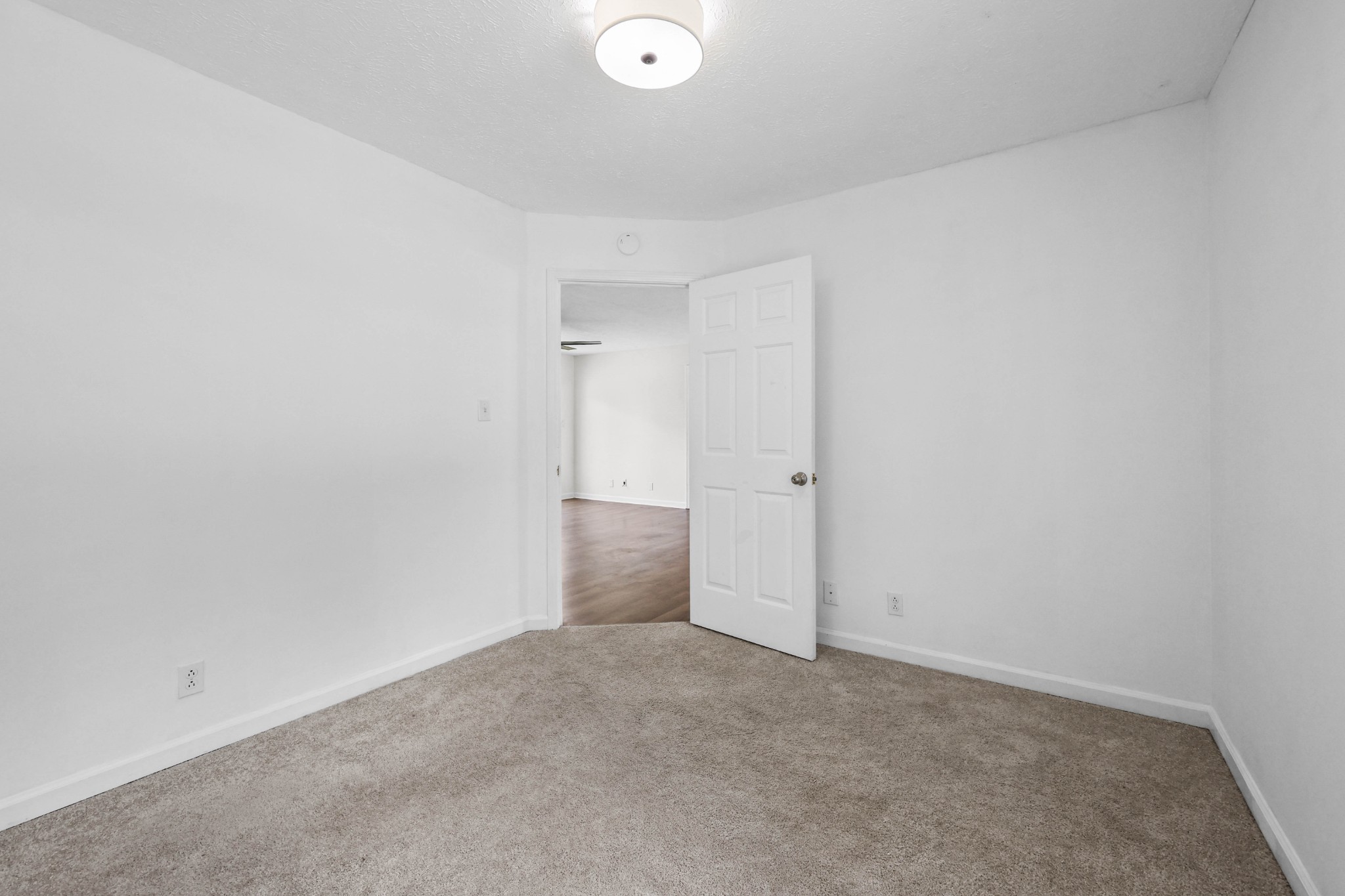 741 Princeton Cir