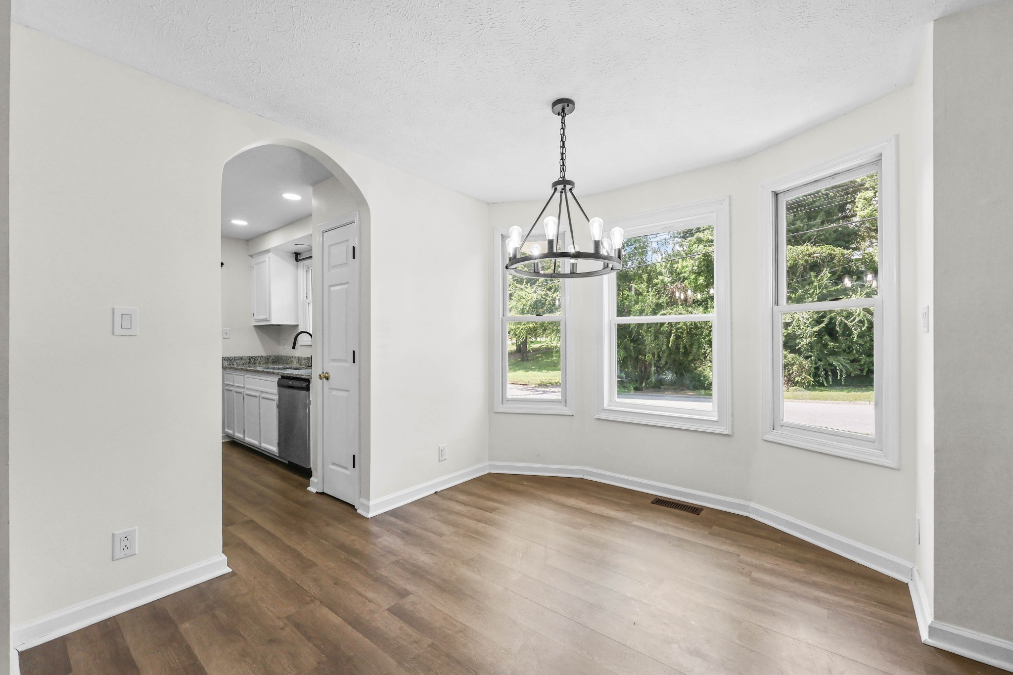 741 Princeton Cir