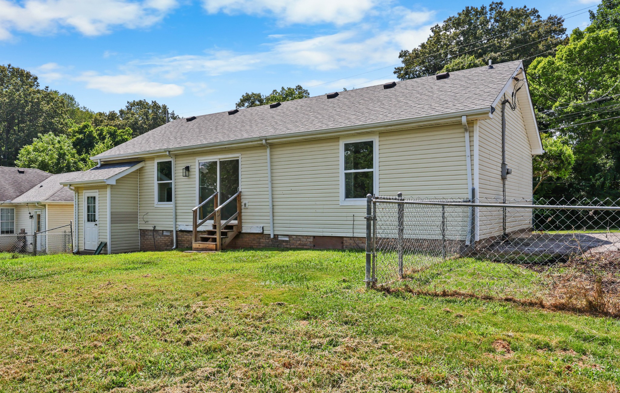 741 Princeton Cir