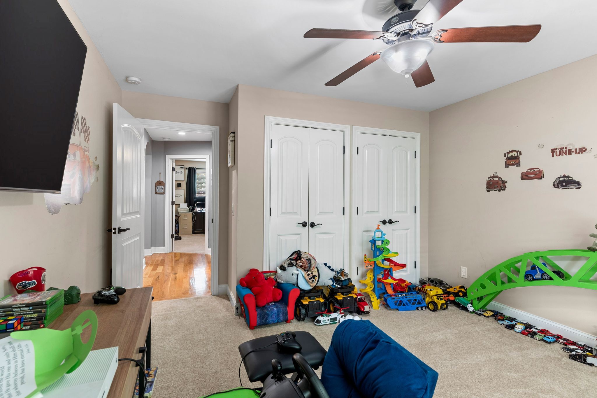 1040 Northridge Dr