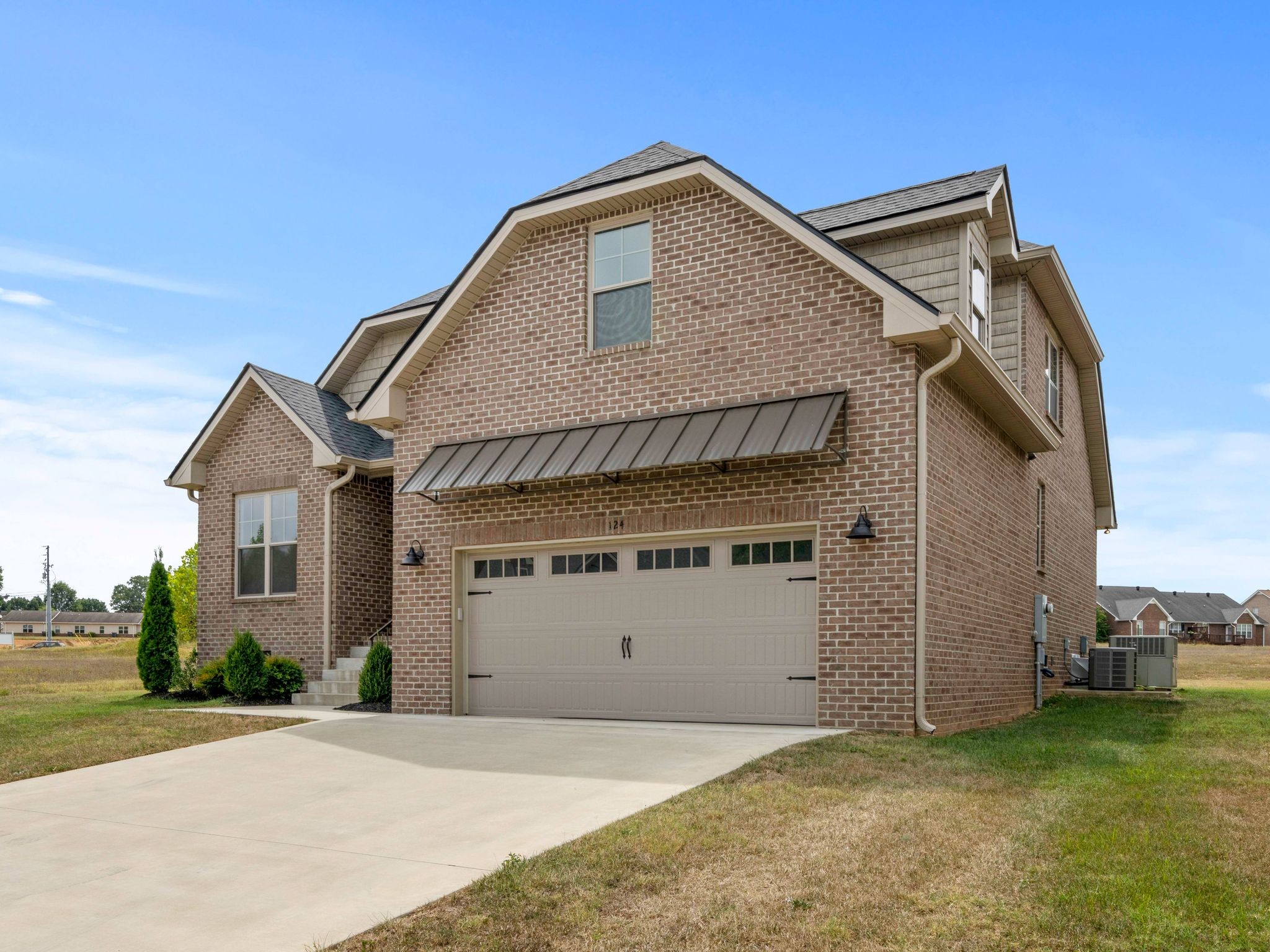 124 Cottage Ln