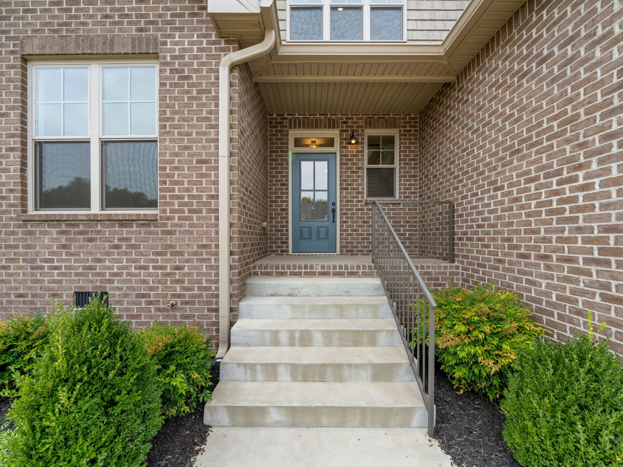 124 Cottage Ln