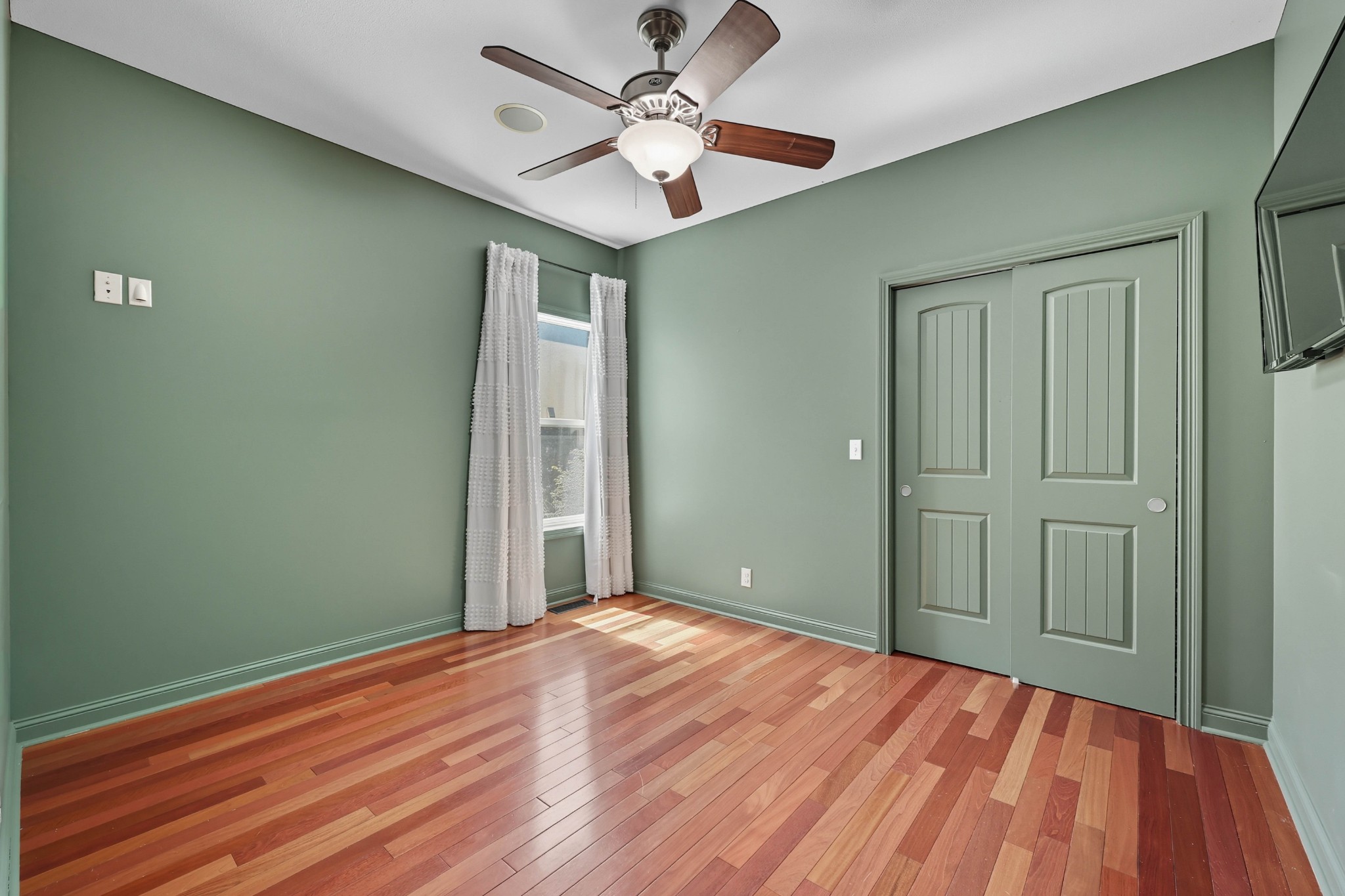 129 Roanoke Station Cir