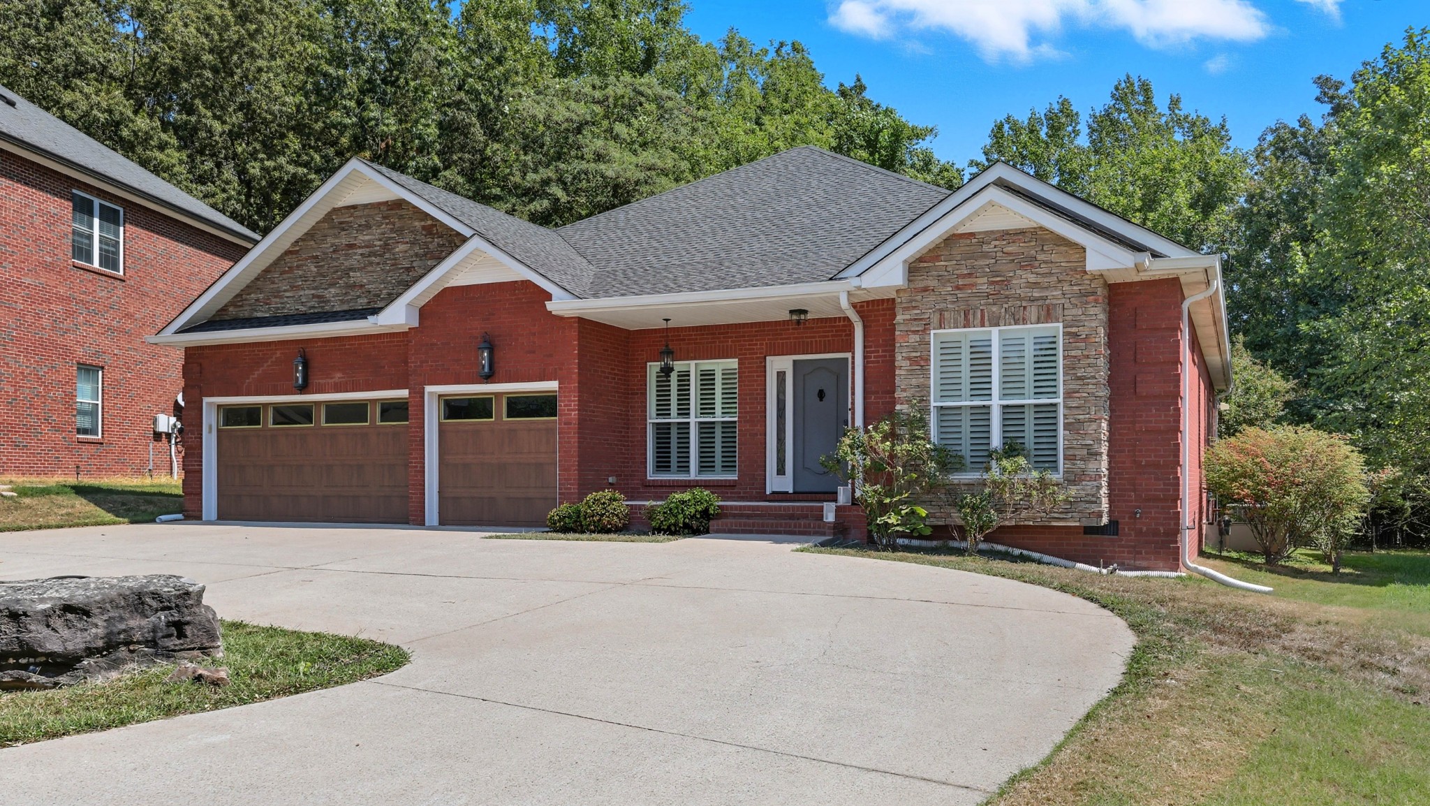 129 Roanoke Station Cir