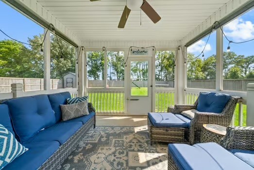 654 Tacoma Dr