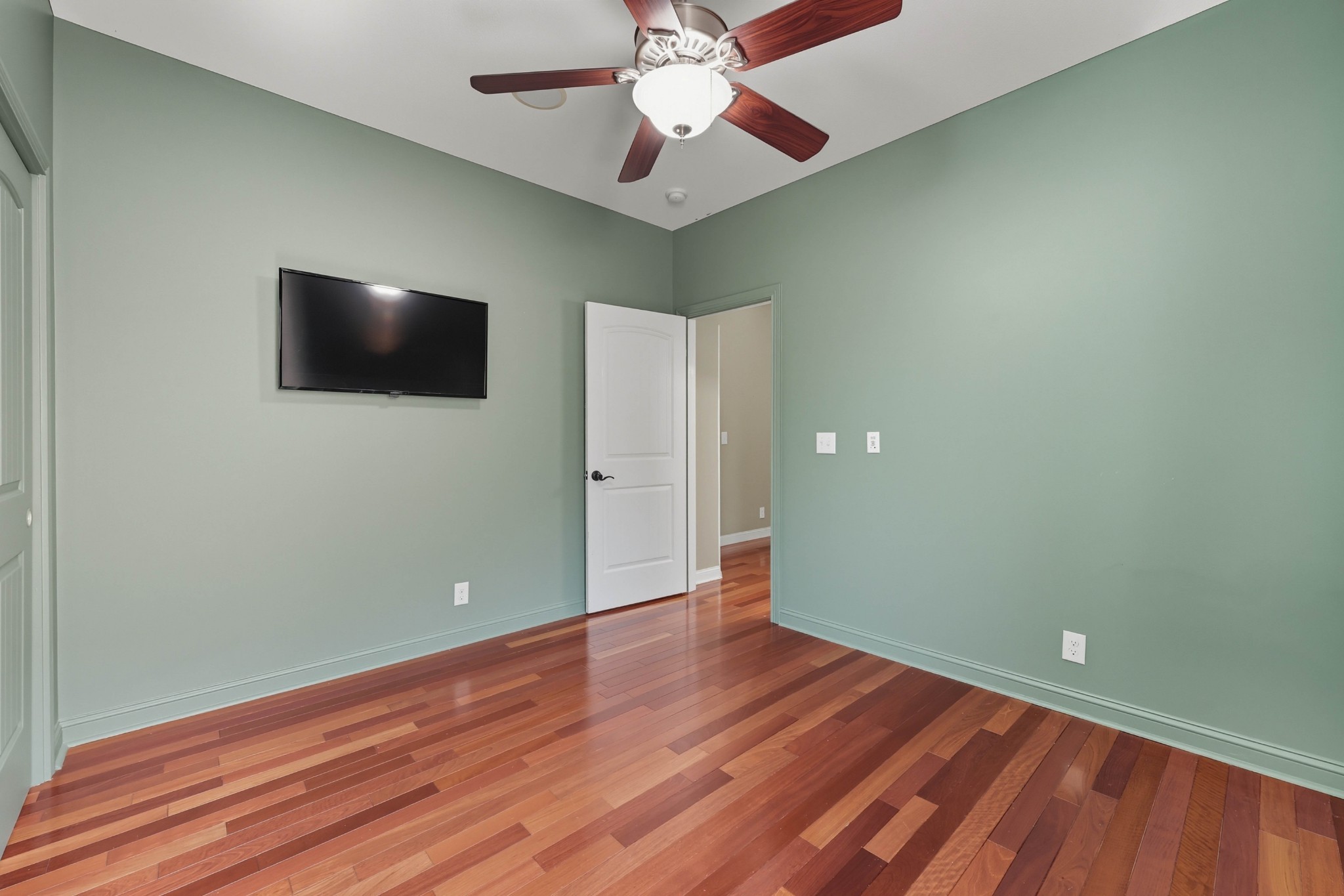 129 Roanoke Station Cir